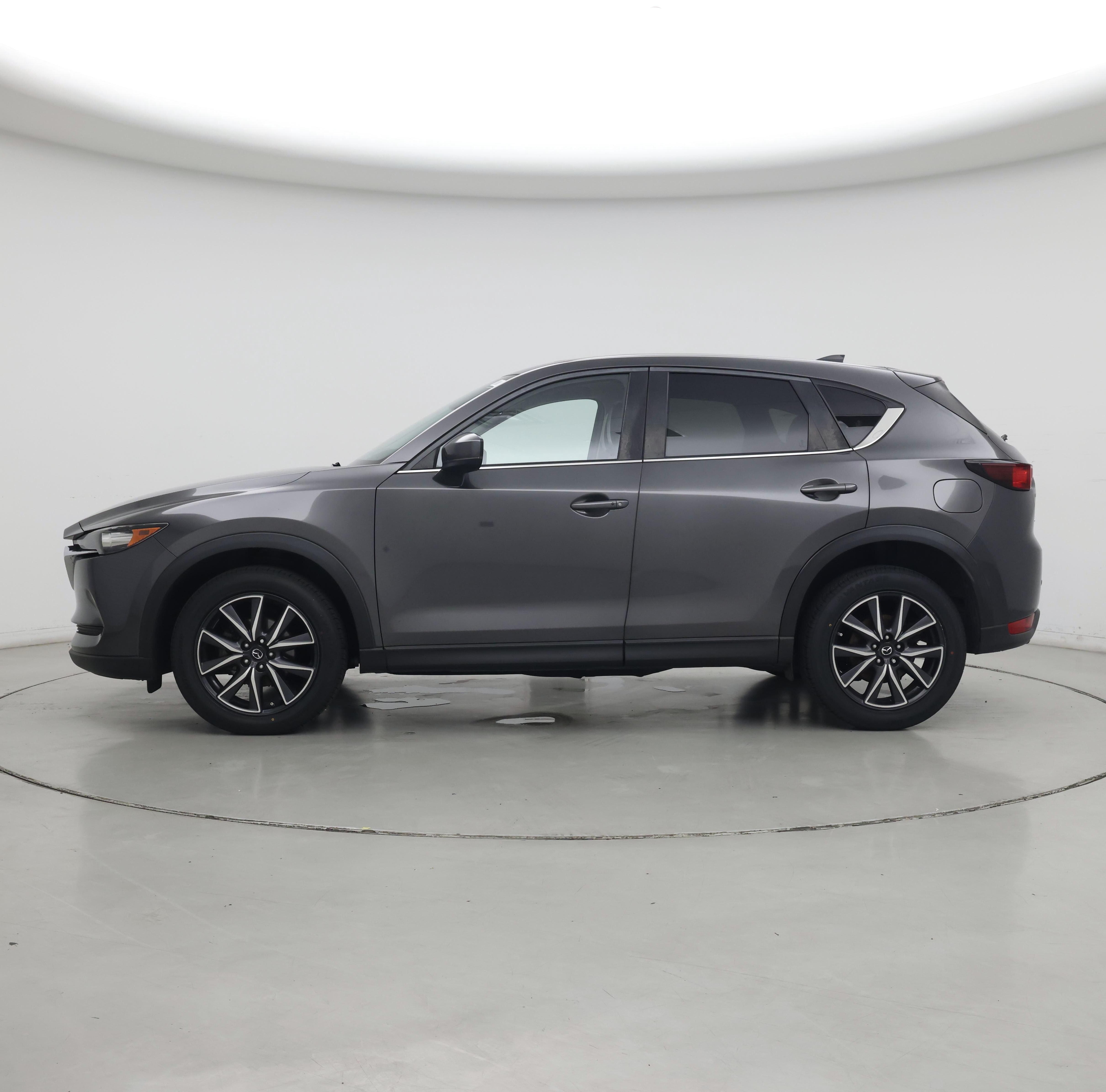 Thumbnail: 2018 Mazda CX-5 - 3
