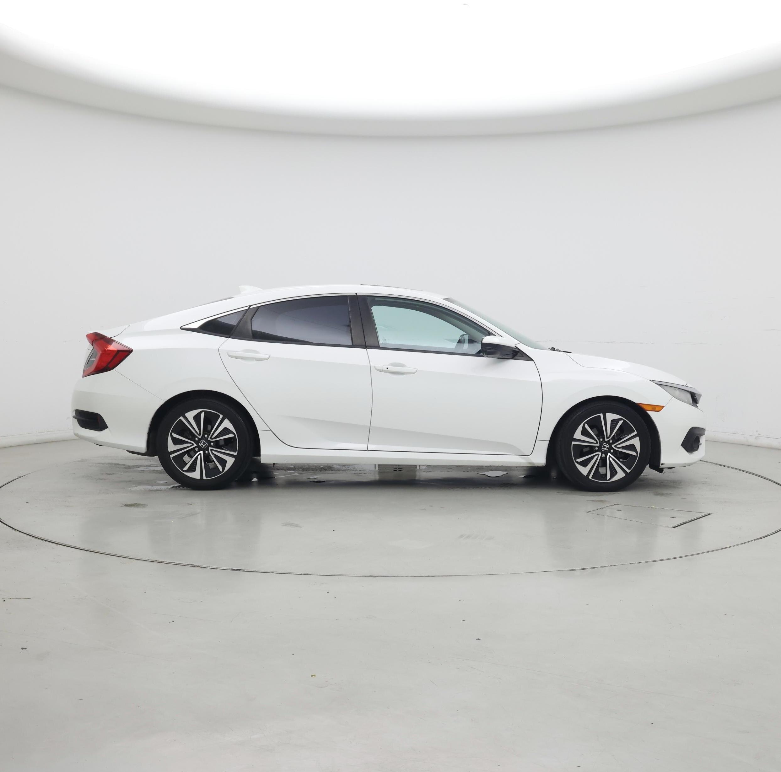 Thumbnail: 2016 Honda Civic - 7