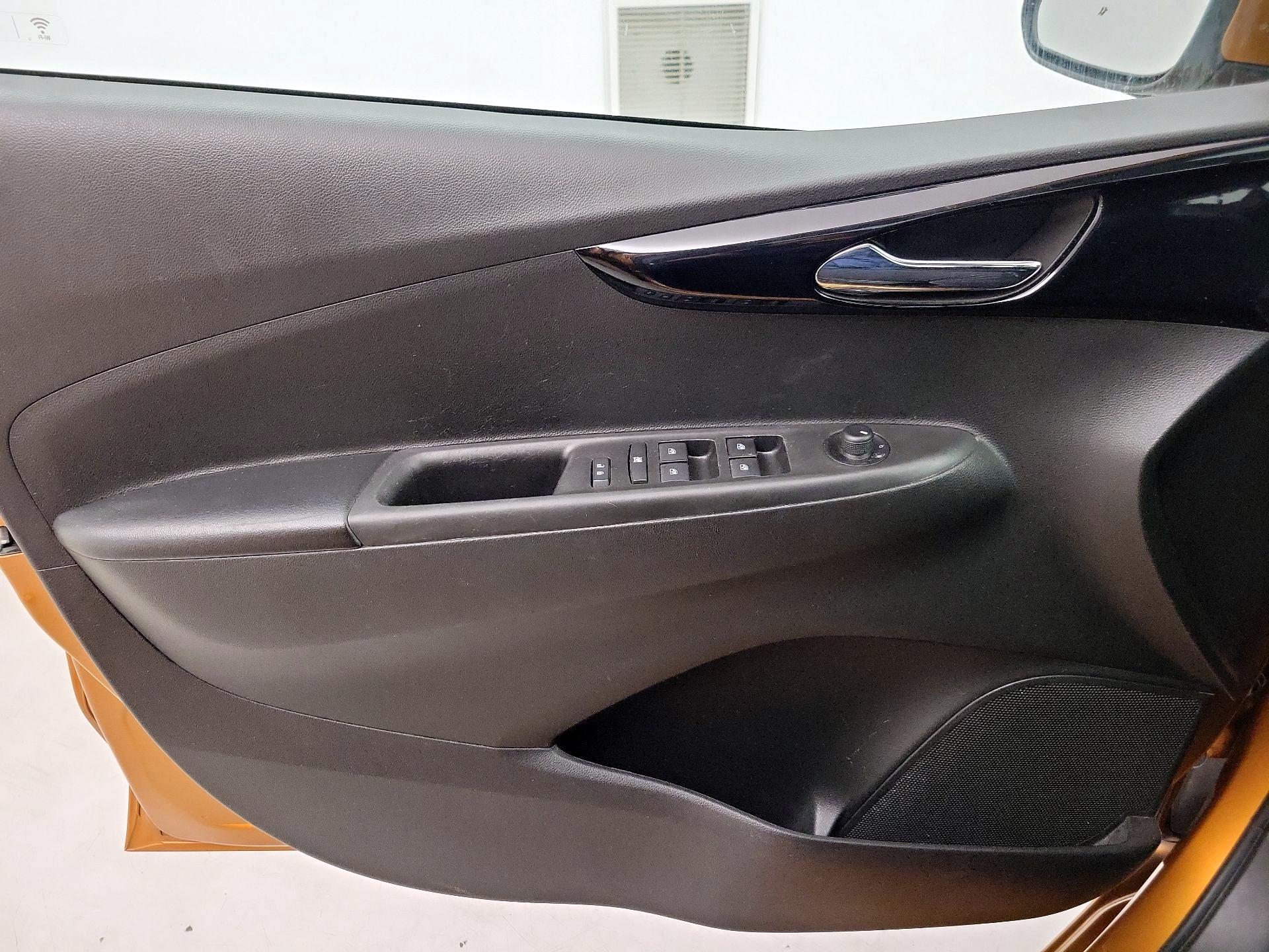 Thumbnail: 2019 Chevrolet Spark - 12