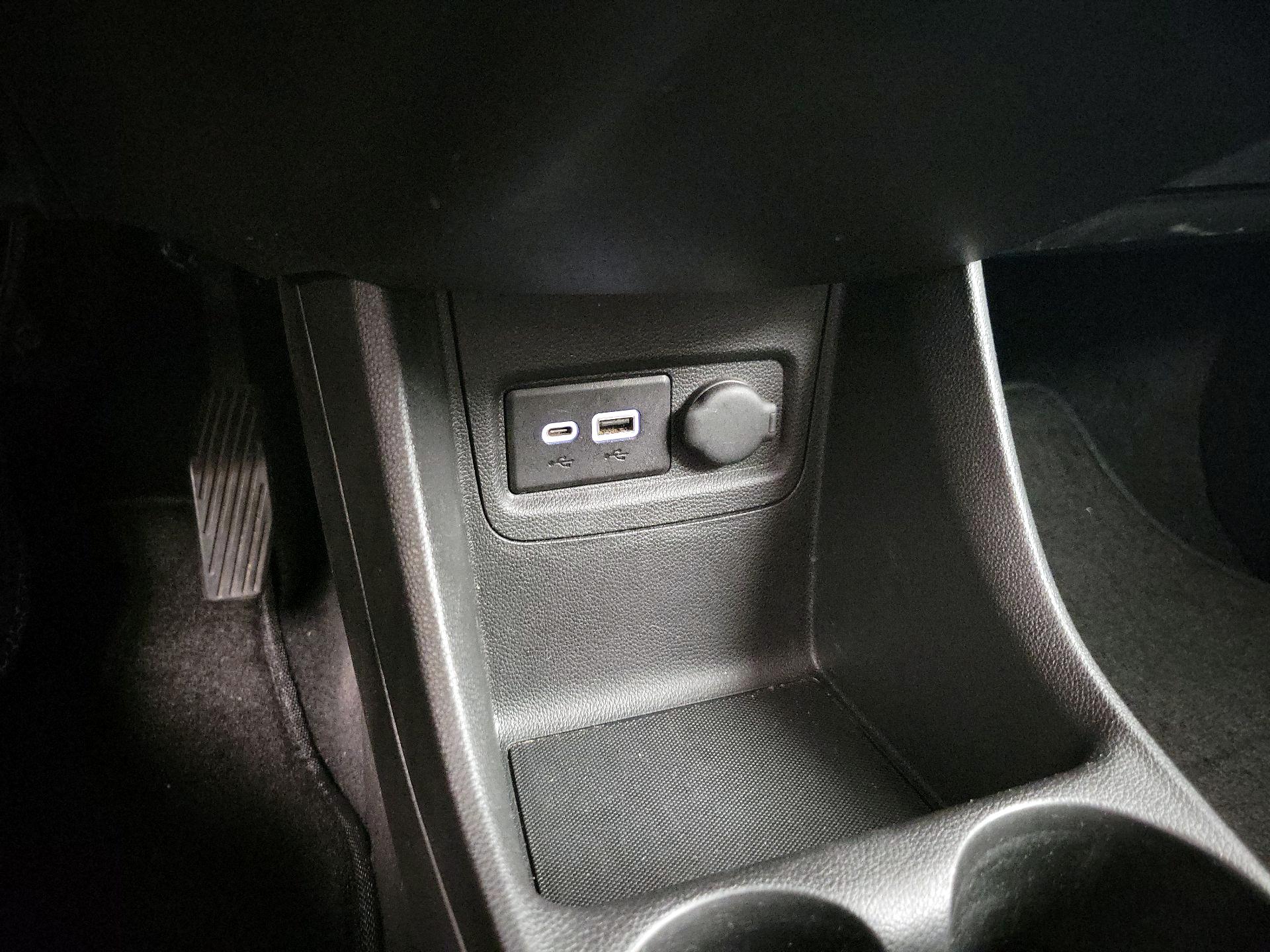 Thumbnail: 2019 Chevrolet Spark - 18