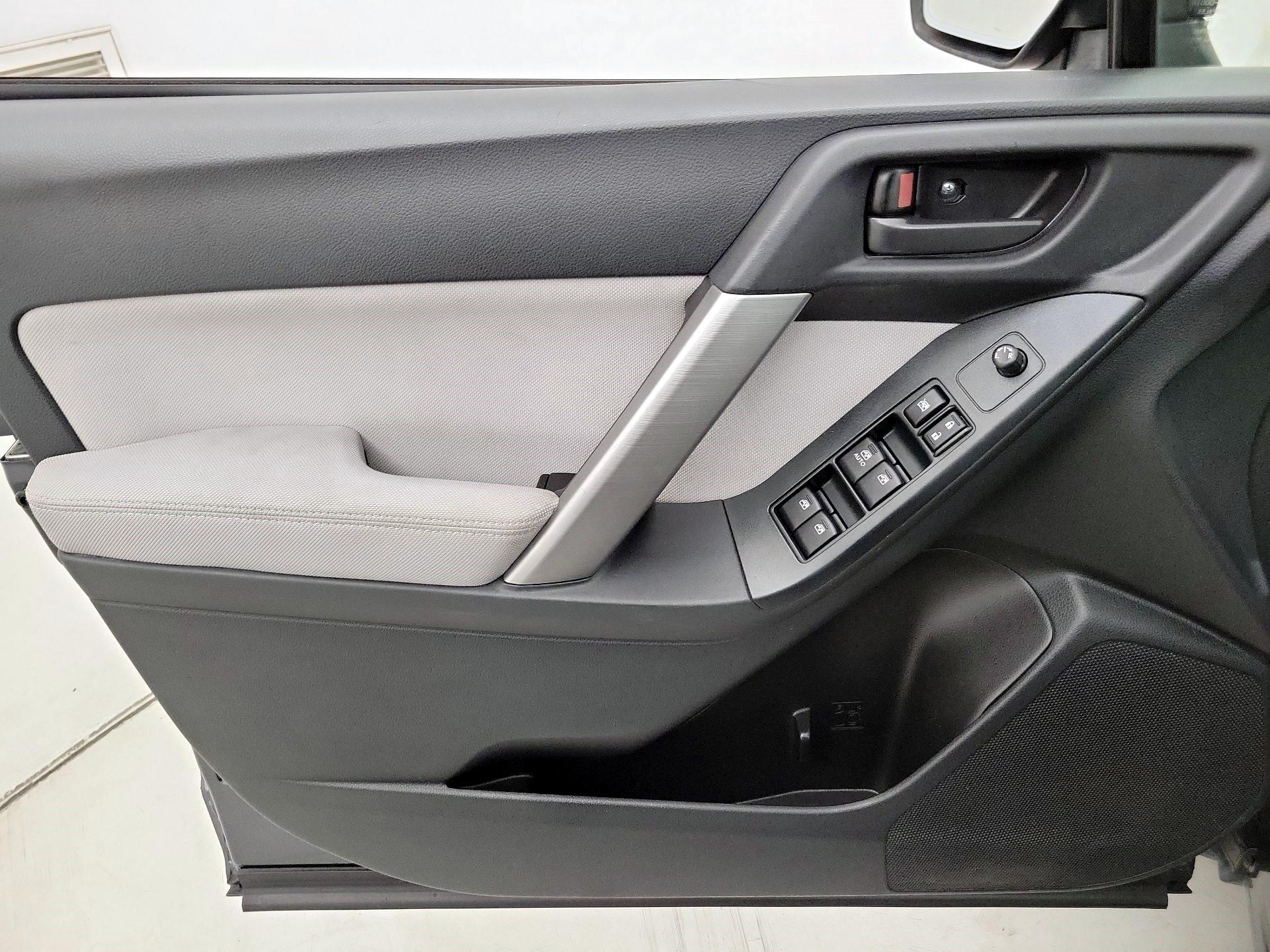 Thumbnail: 2014 Subaru Forester - 12