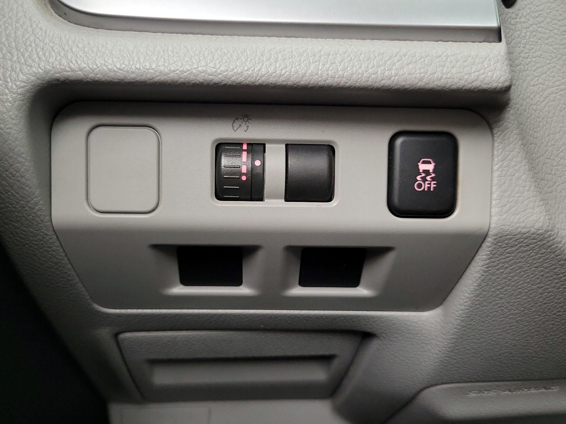 Thumbnail: 2014 Subaru Forester - 13