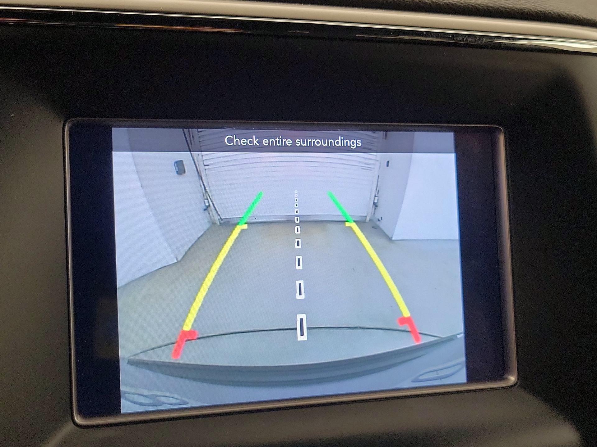 Thumbnail: 2021 Jeep Grand Cherokee - 14