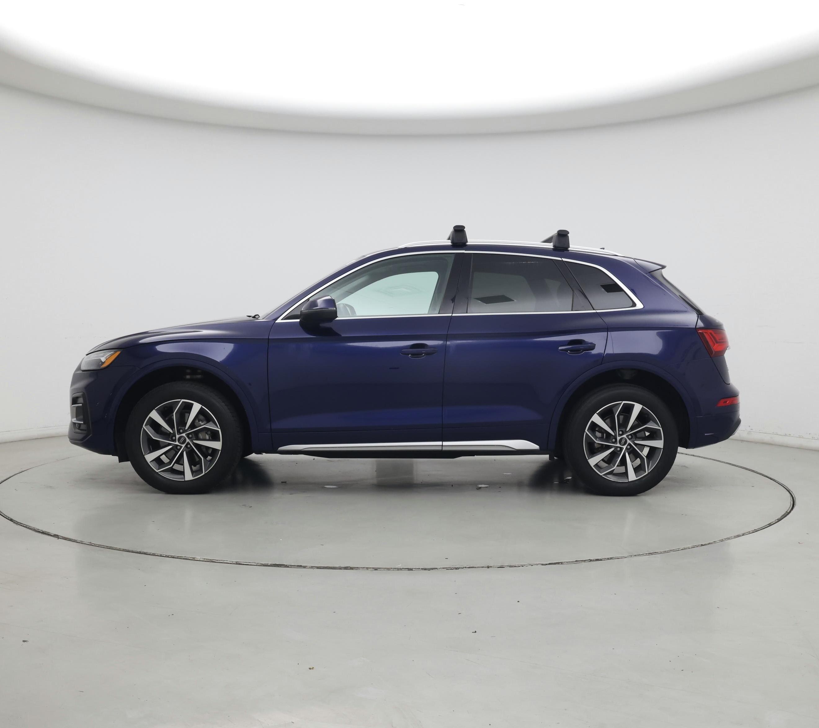 Thumbnail: 2021 Audi Q5 - 3