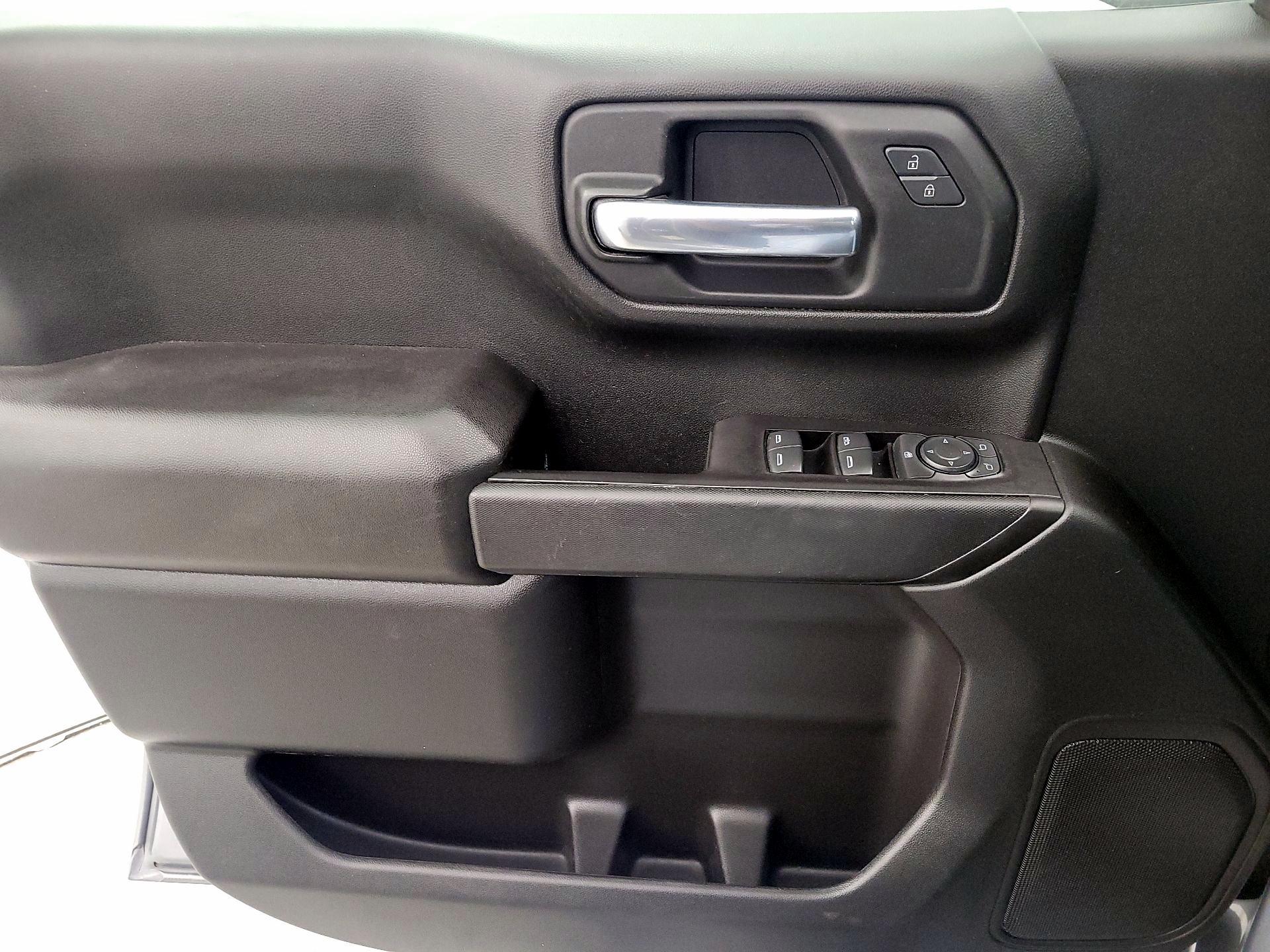 Thumbnail: 2021 Chevrolet Silverado 1500 - 12