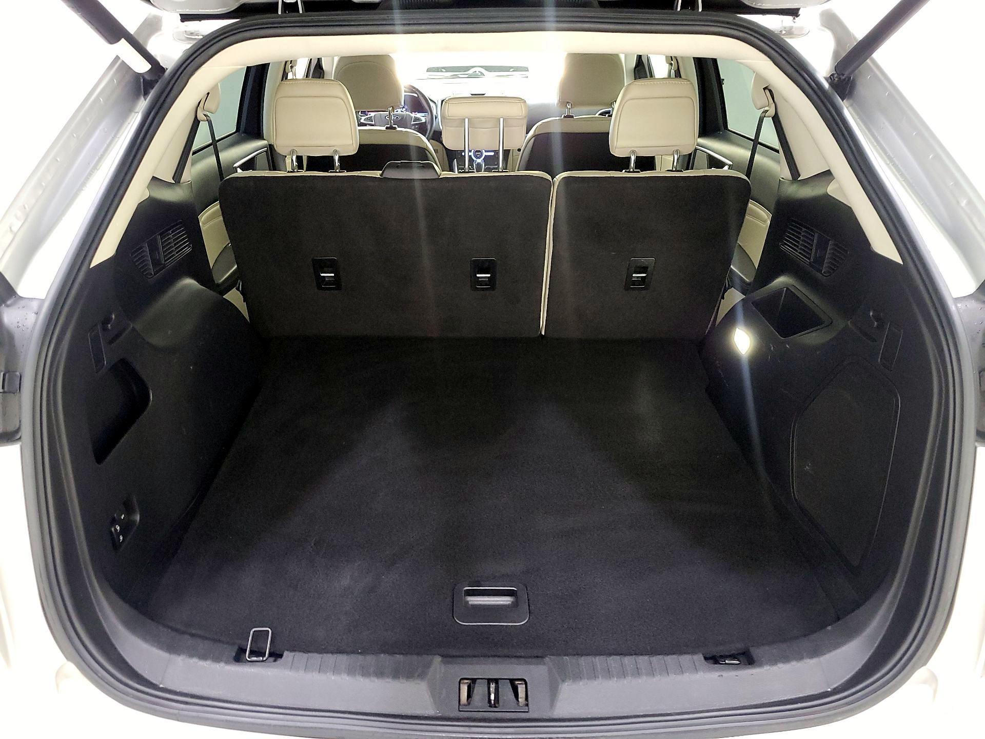 Thumbnail: 2016 Ford Edge - 20