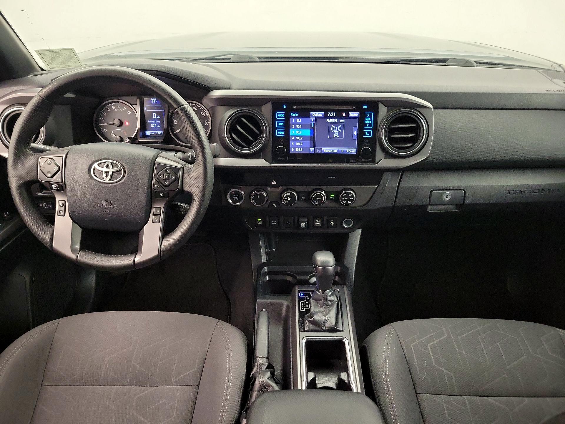 Thumbnail: 2019 Toyota Tacoma - 9