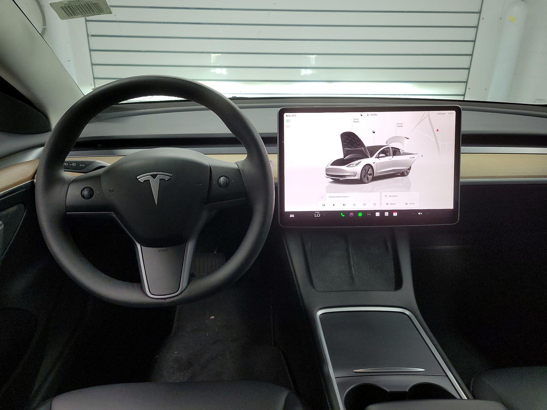 Thumbnail: 2023 Tesla Model 3 - 9