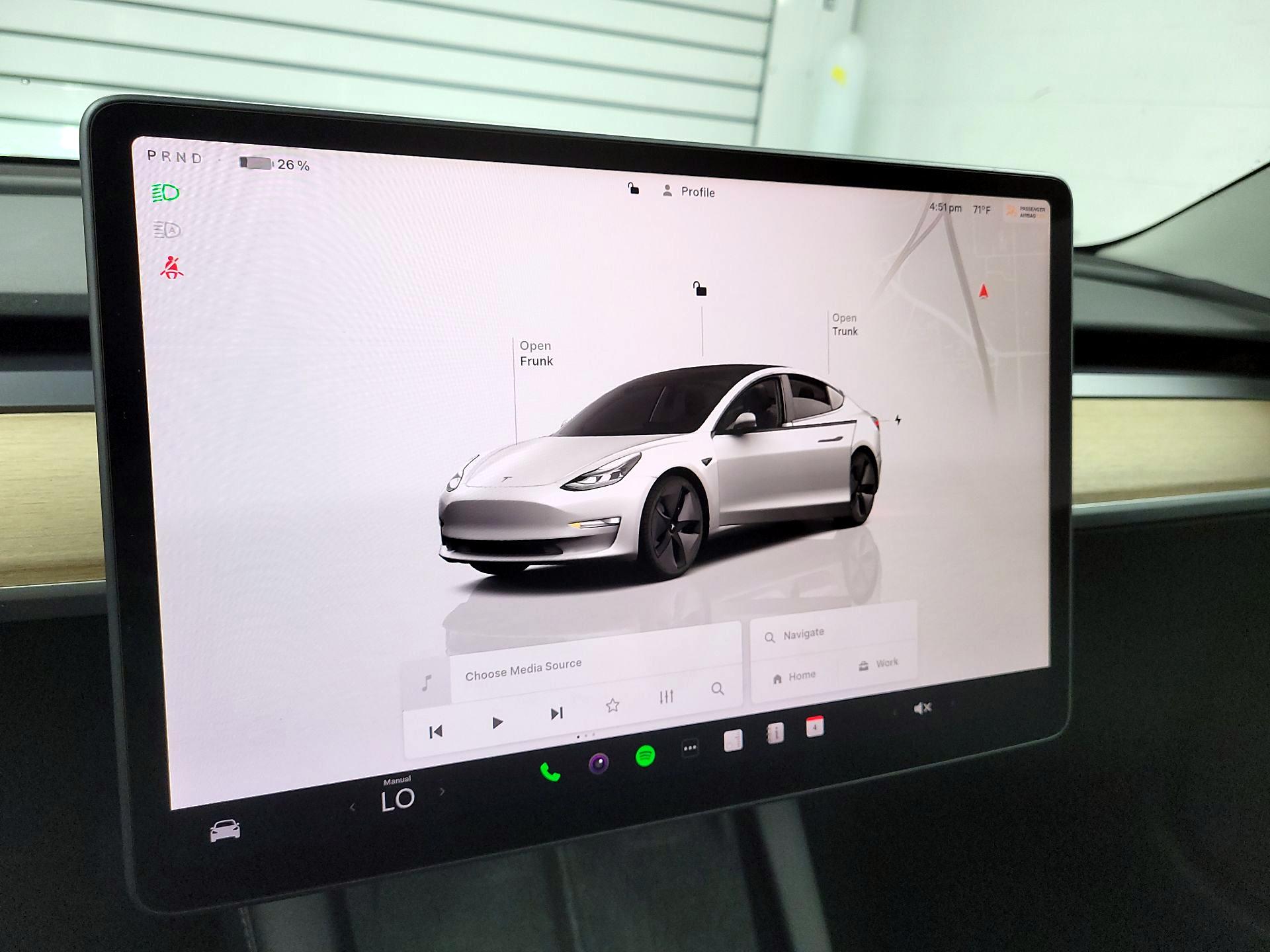 Thumbnail: 2023 Tesla Model 3 - 14