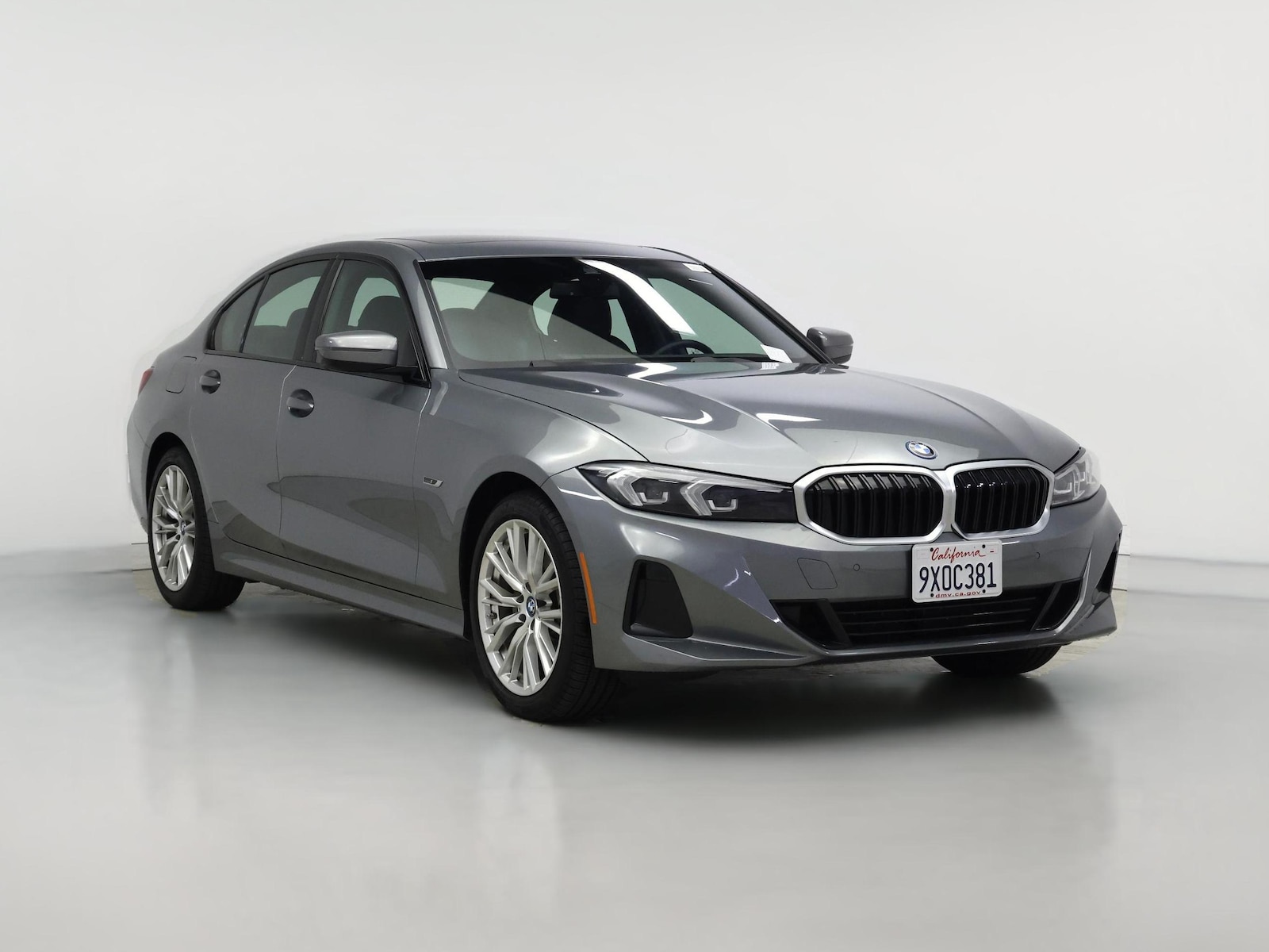 2023 BMW 3 Series 330e