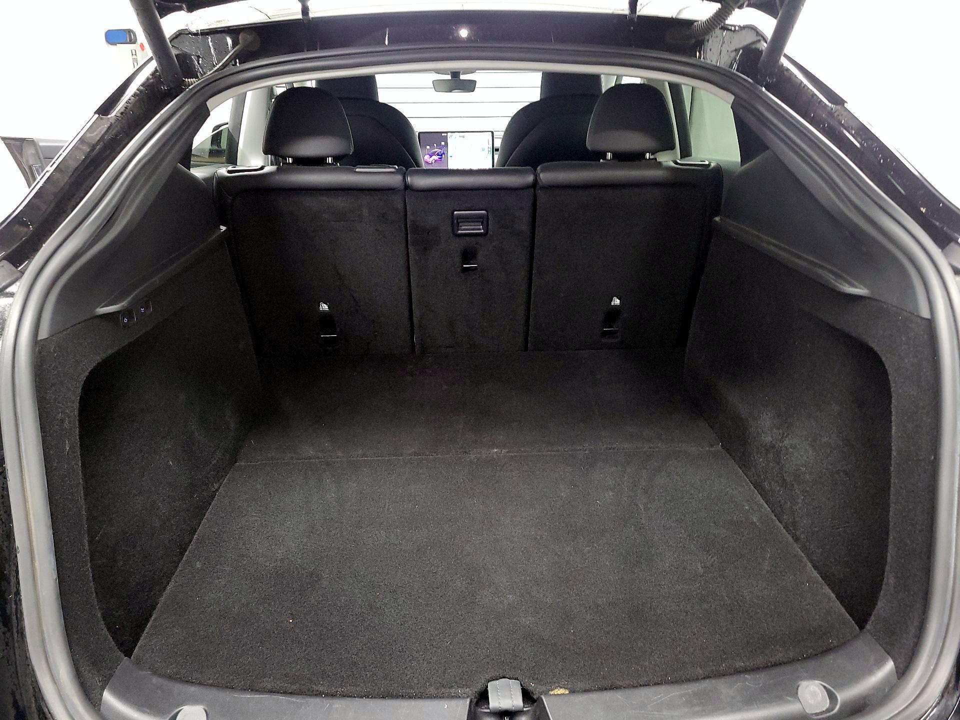 Thumbnail: 2023 Tesla Model Y - 20