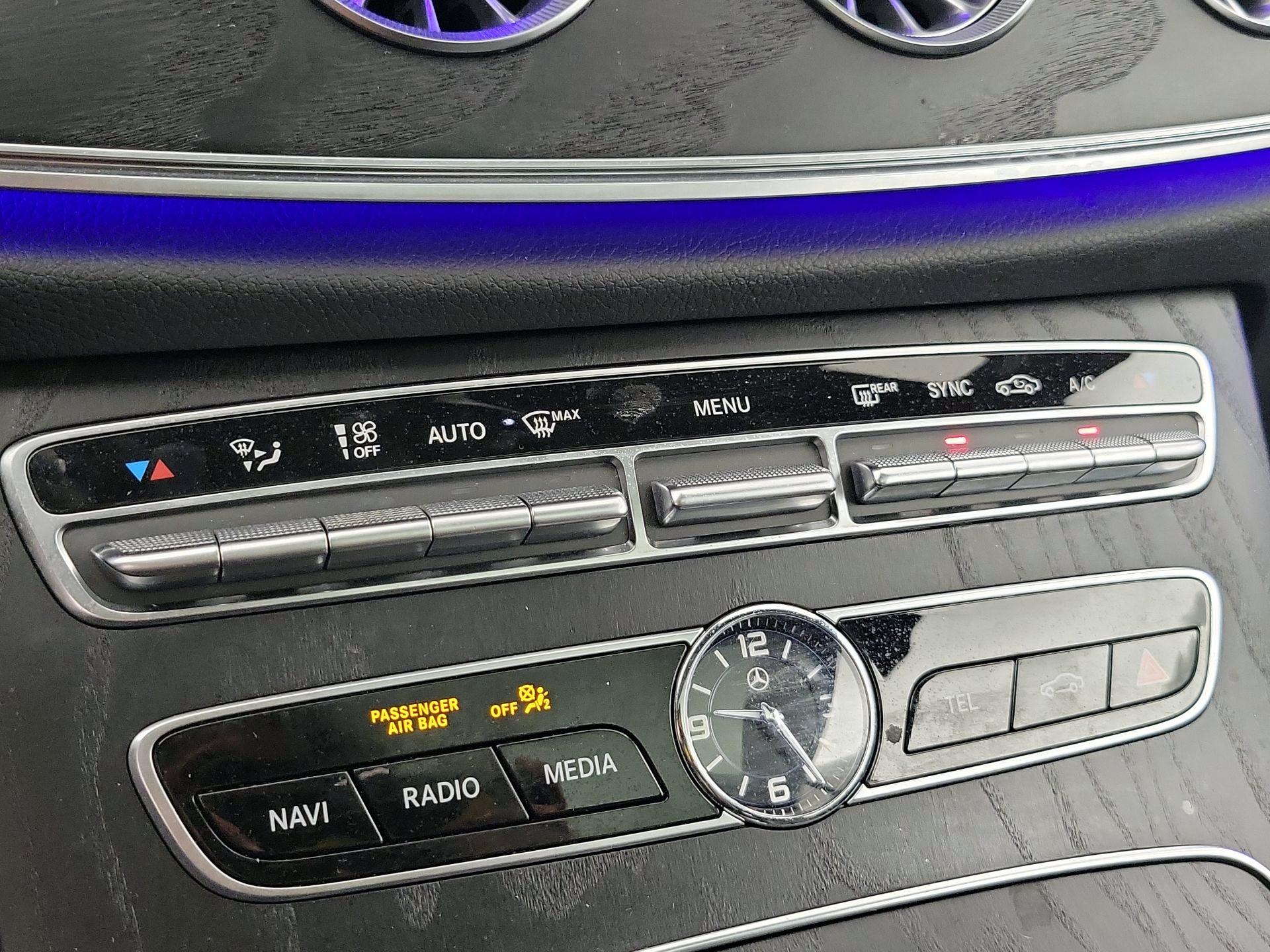 Thumbnail: 2019 Mercedes-Benz E-Class - 17