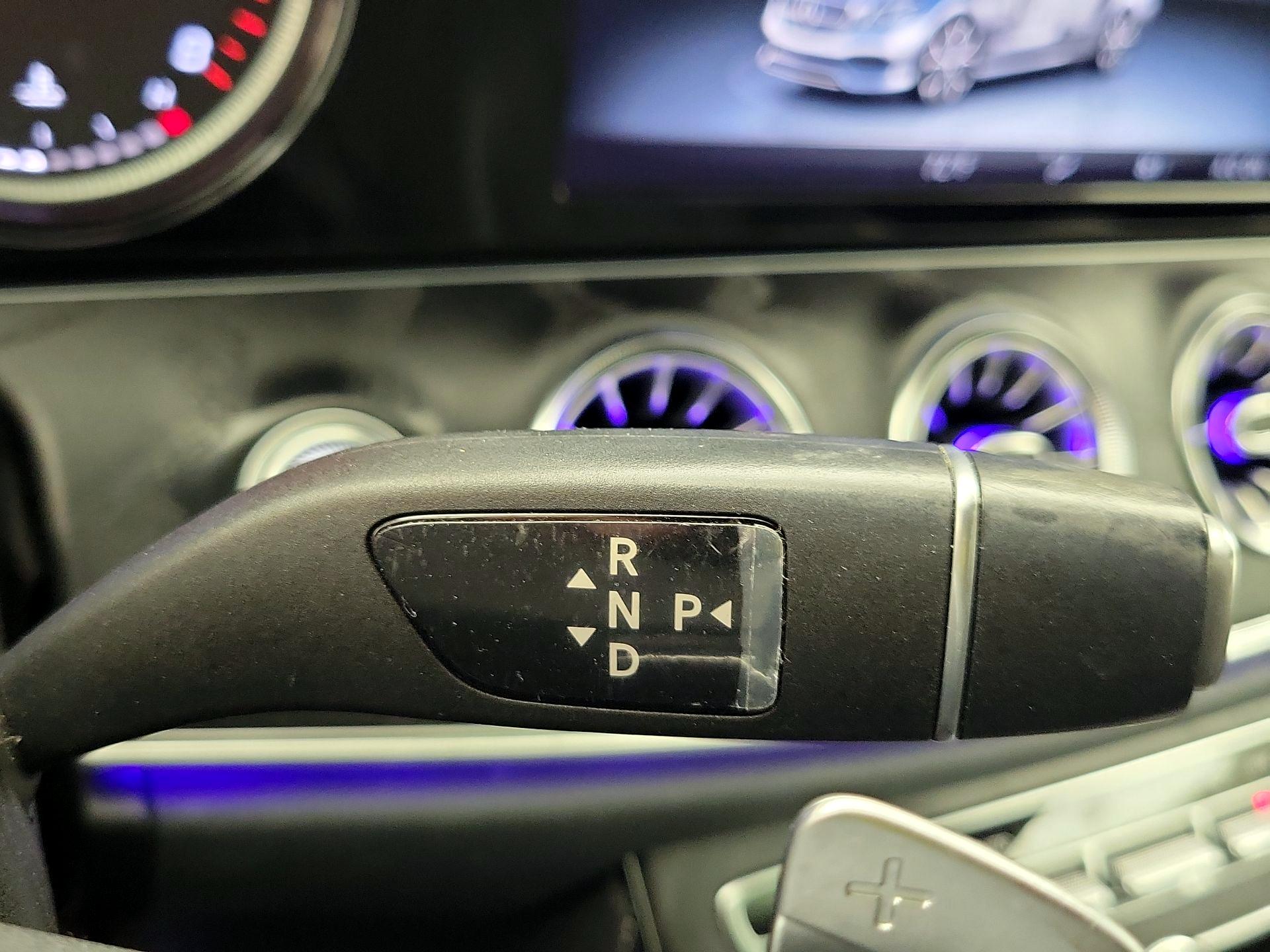 Thumbnail: 2019 Mercedes-Benz E-Class - 18