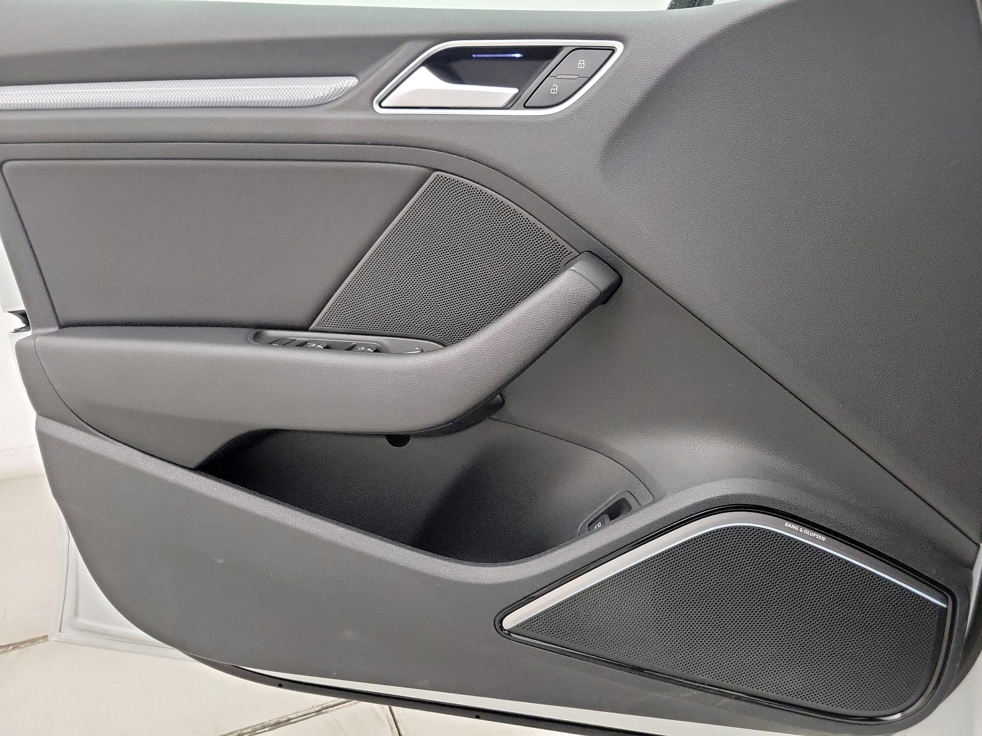 Thumbnail: 2016 Audi A3 - 12