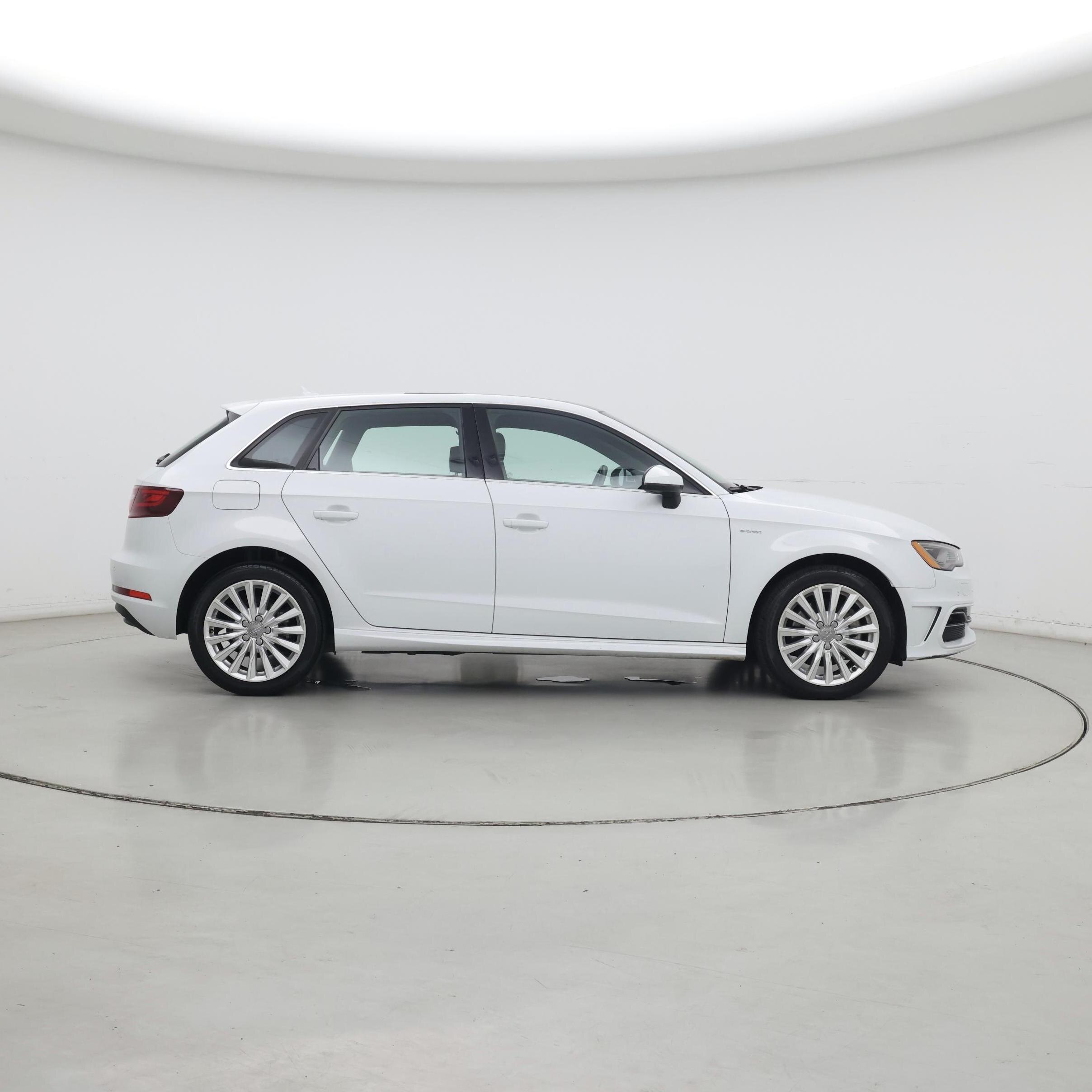 Thumbnail: 2016 Audi A3 - 7