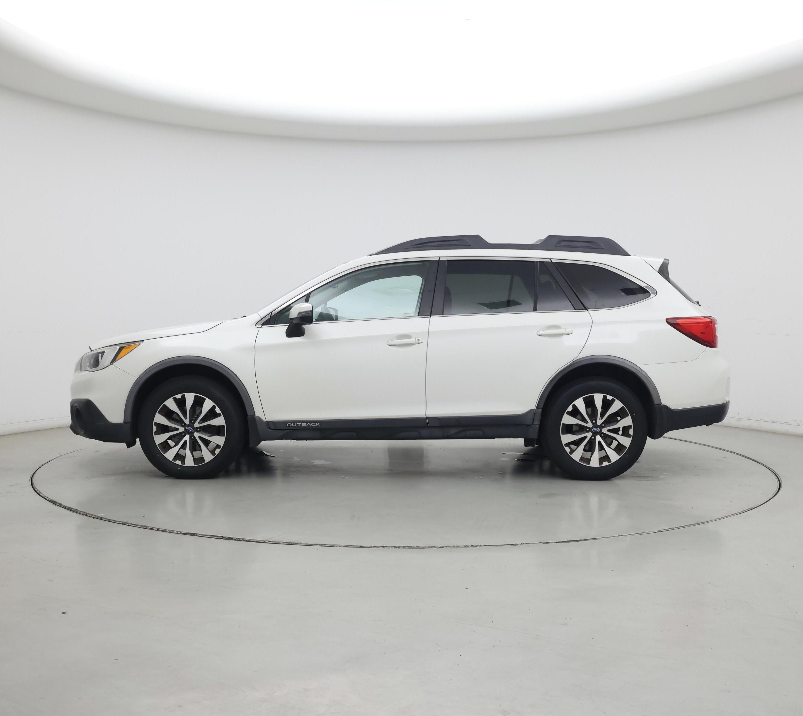 Thumbnail: 2016 Subaru Outback - 3