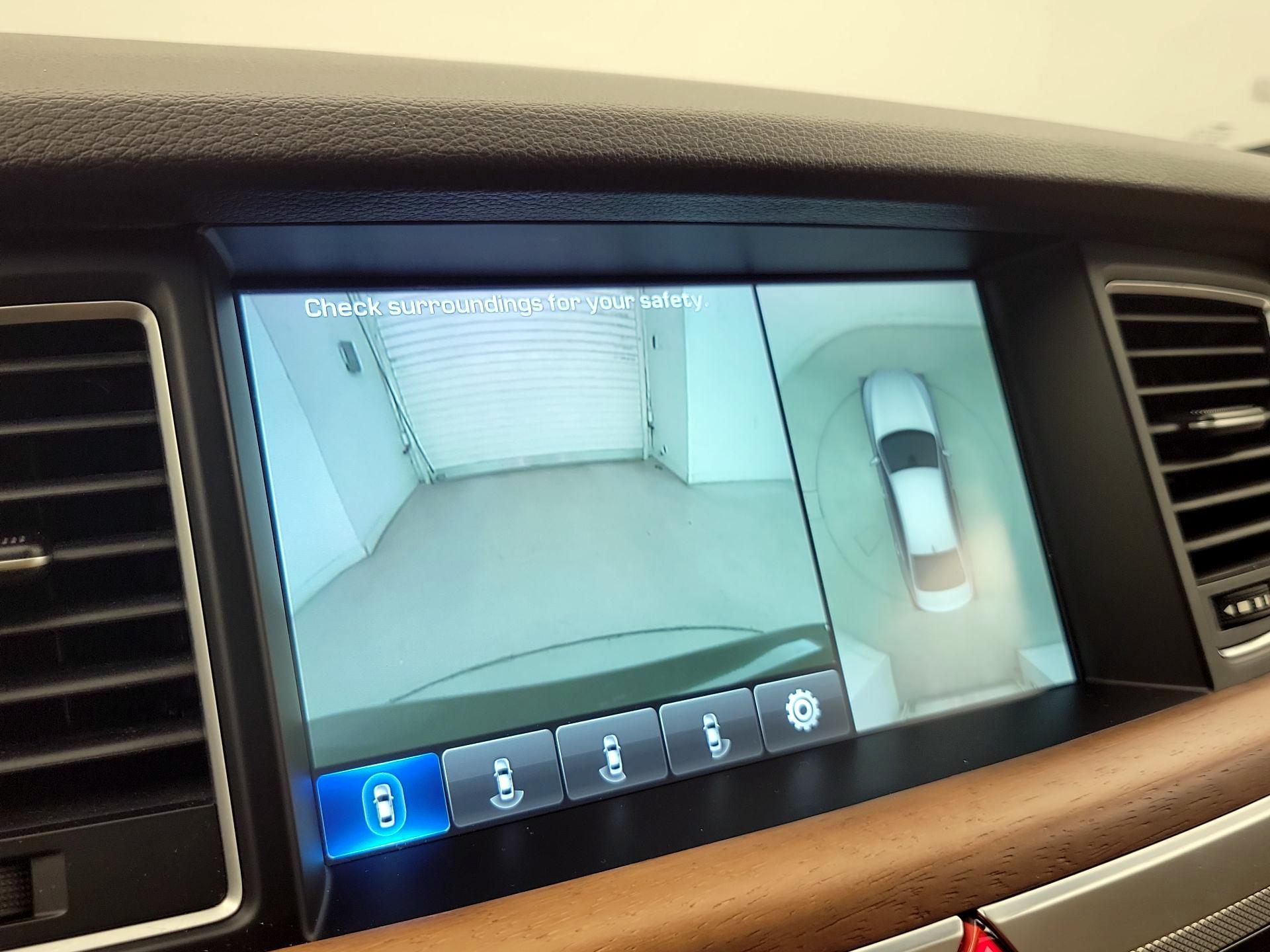 Thumbnail: 2019 Genesis G80 - 15