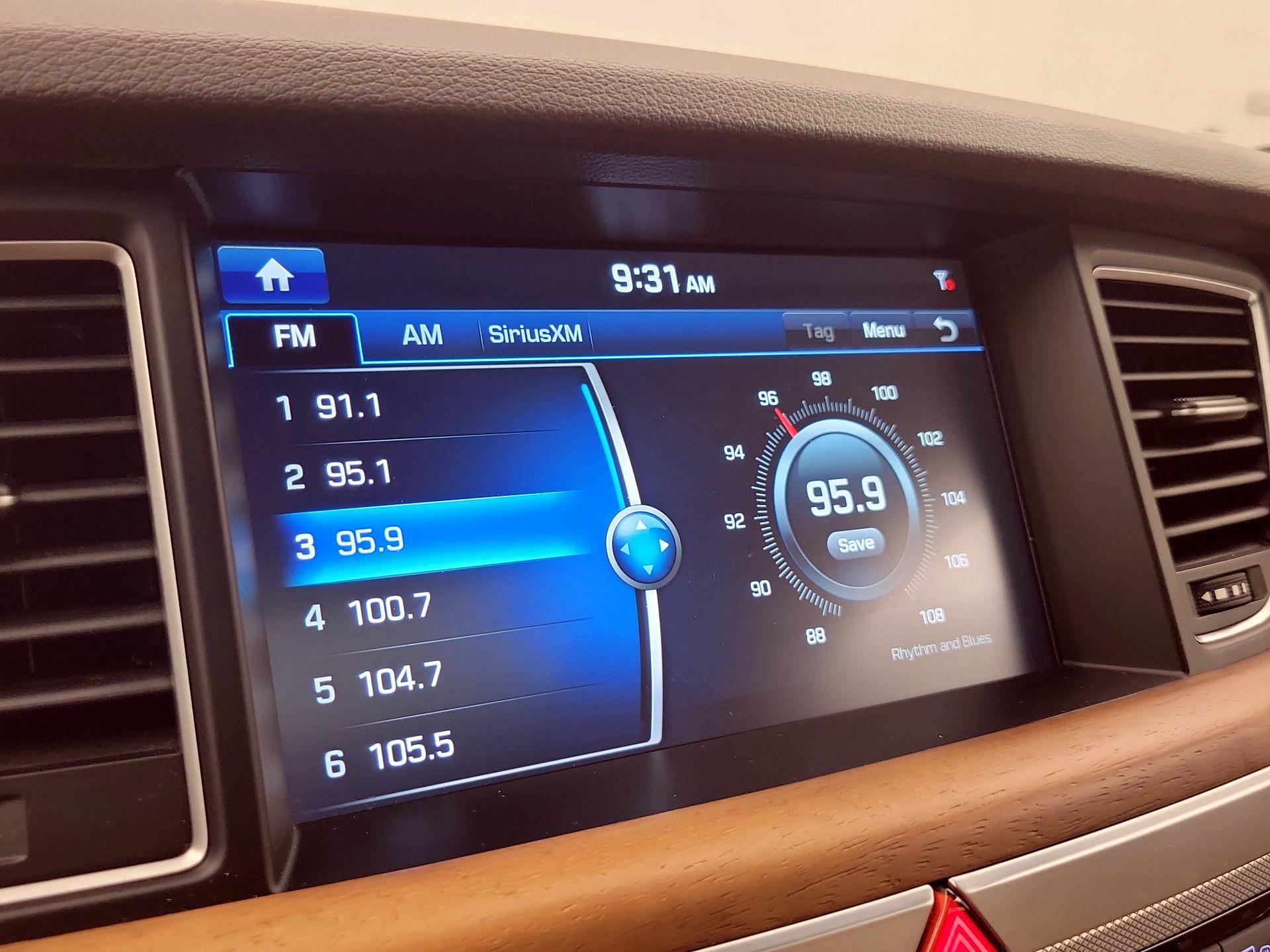 Thumbnail: 2019 Genesis G80 - 16