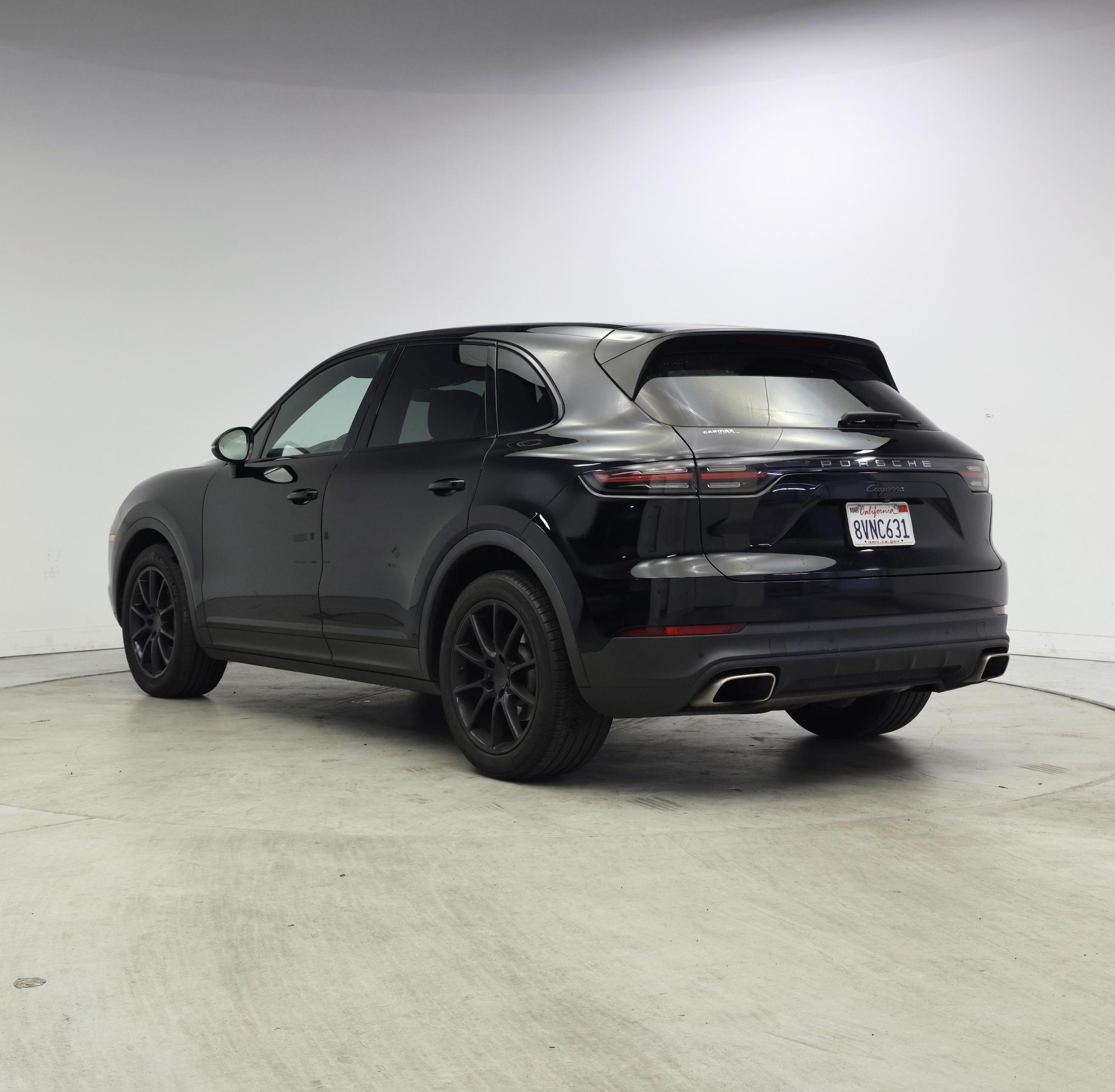 Thumbnail: 2021 Porsche Cayenne - 2