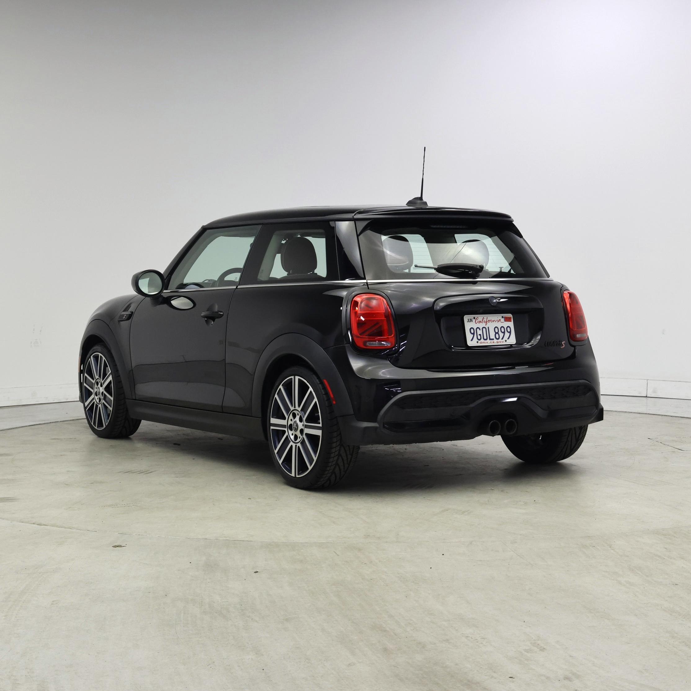 Thumbnail: 2022 MINI Cooper Hardtop - 2