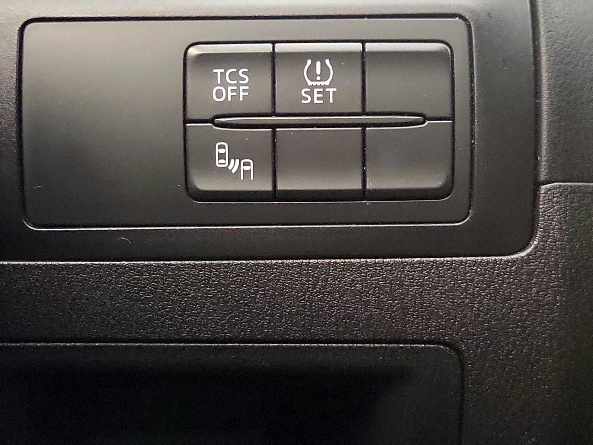 Thumbnail: 2016 Mazda CX-5 - 13