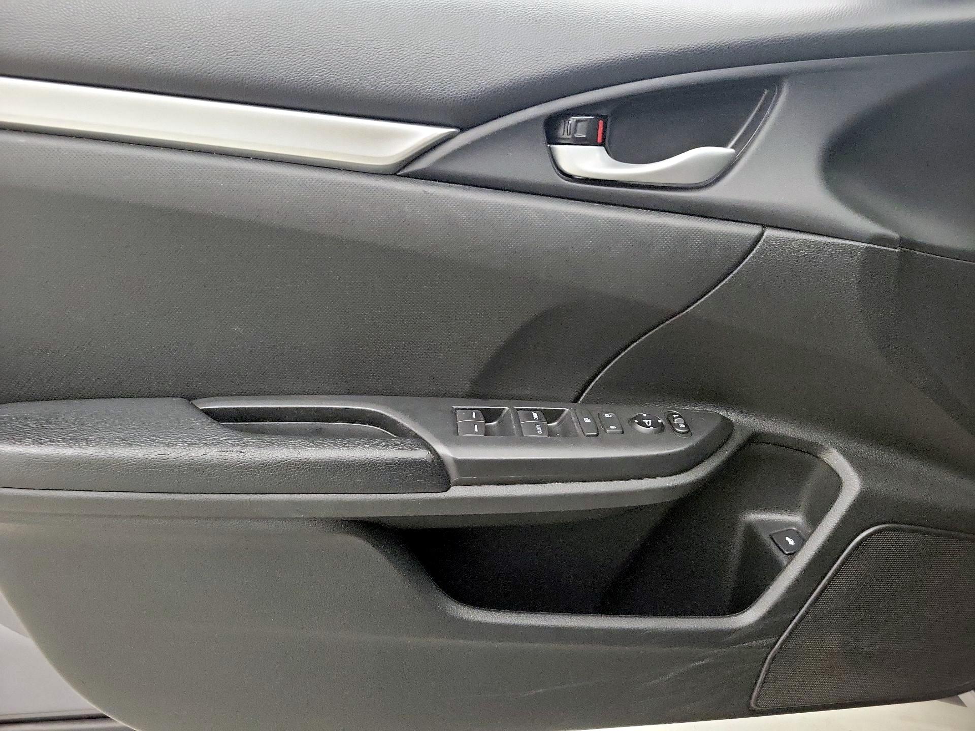 Thumbnail: 2020 Honda Civic - 12