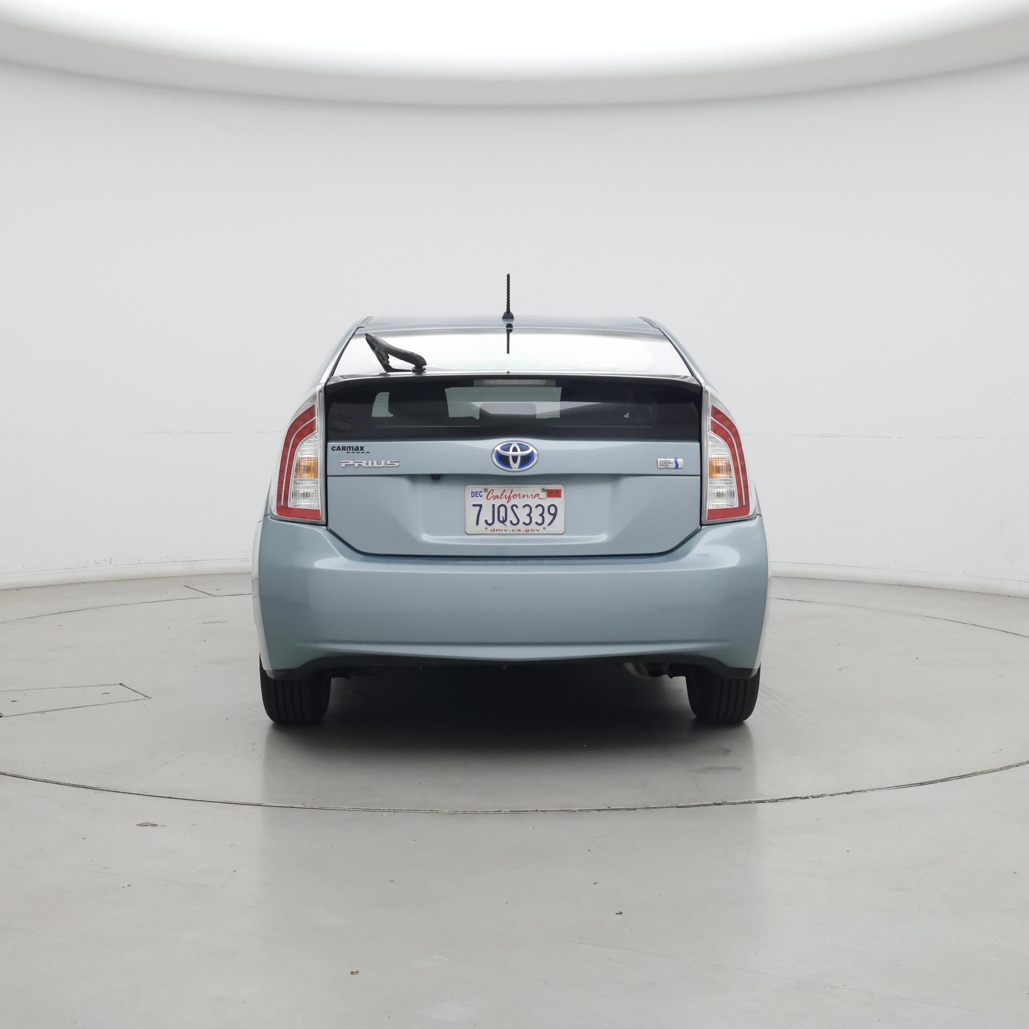 Thumbnail: 2015 Toyota Prius - 6