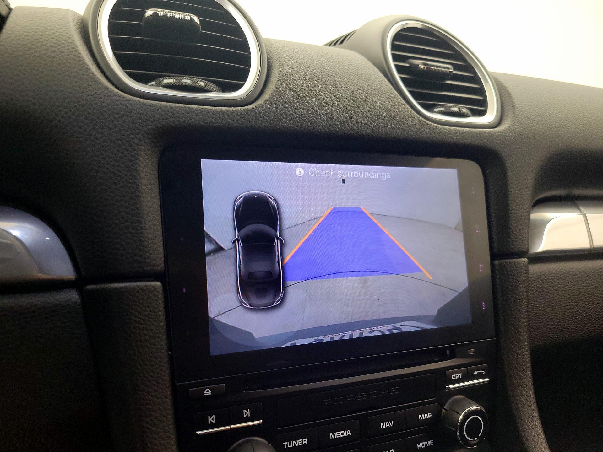 Thumbnail: 2023 Porsche 718 Boxster - 14