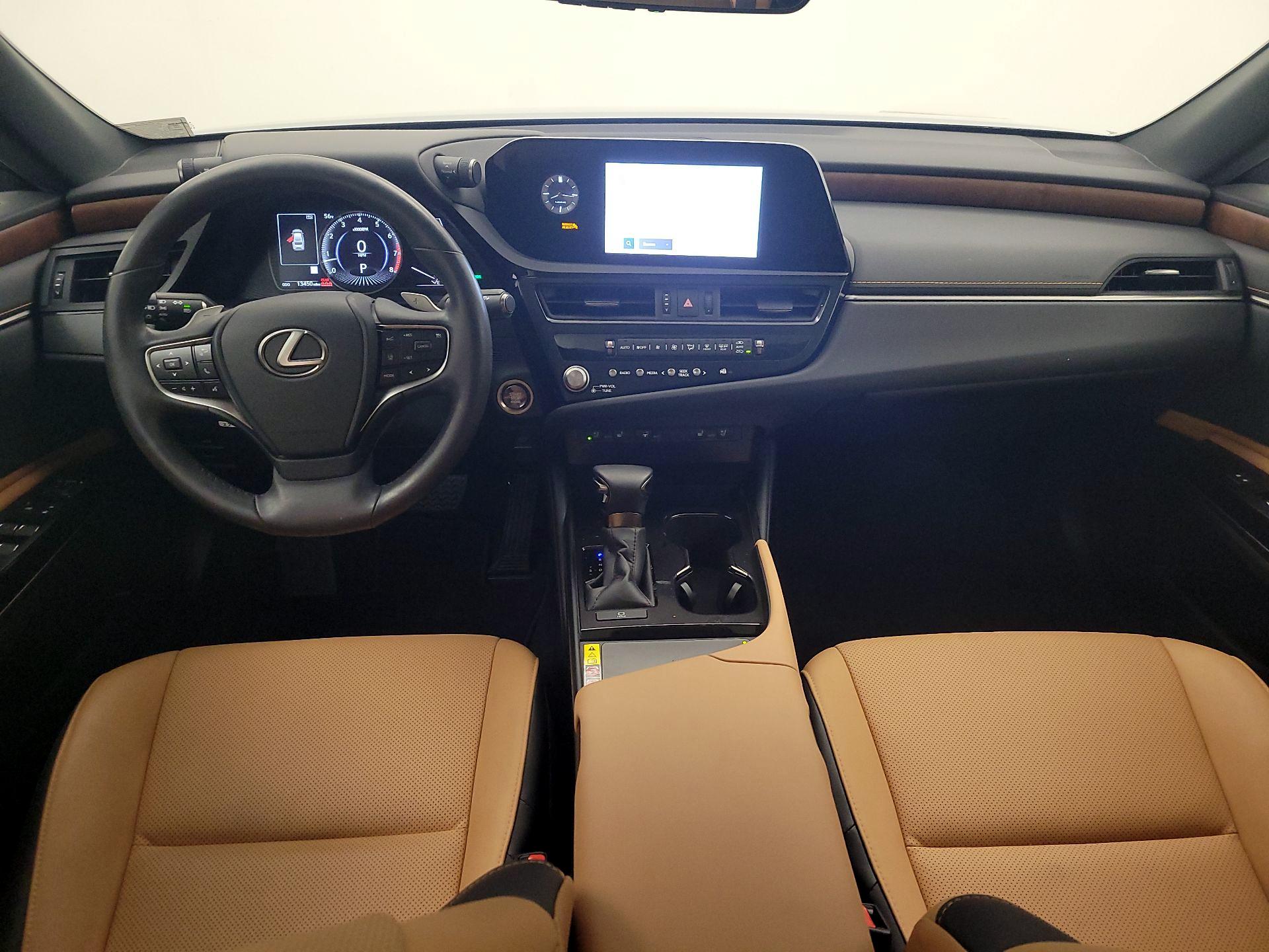 Thumbnail: 2023 Lexus ES - 9