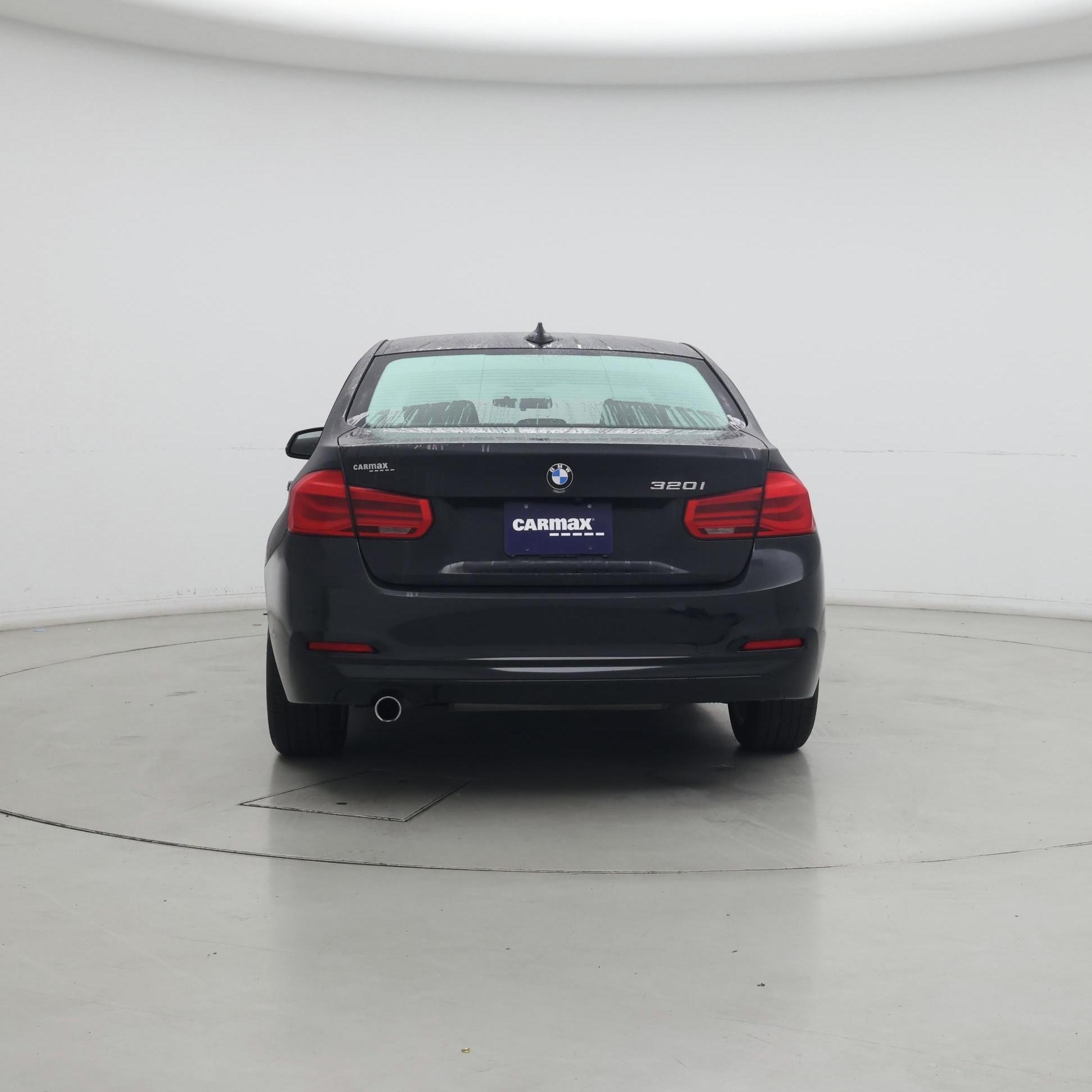 Thumbnail: 2016 BMW 3 Series - 6