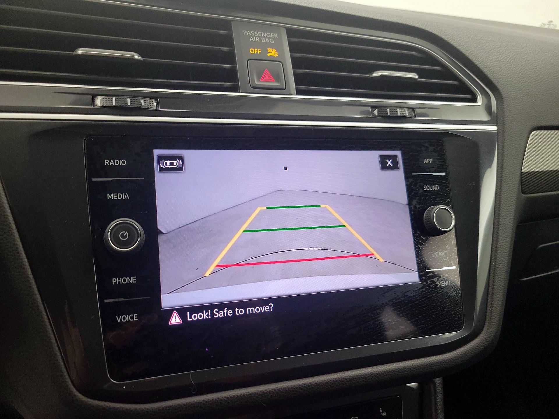 Thumbnail: 2024 Volkswagen Tiguan - 14