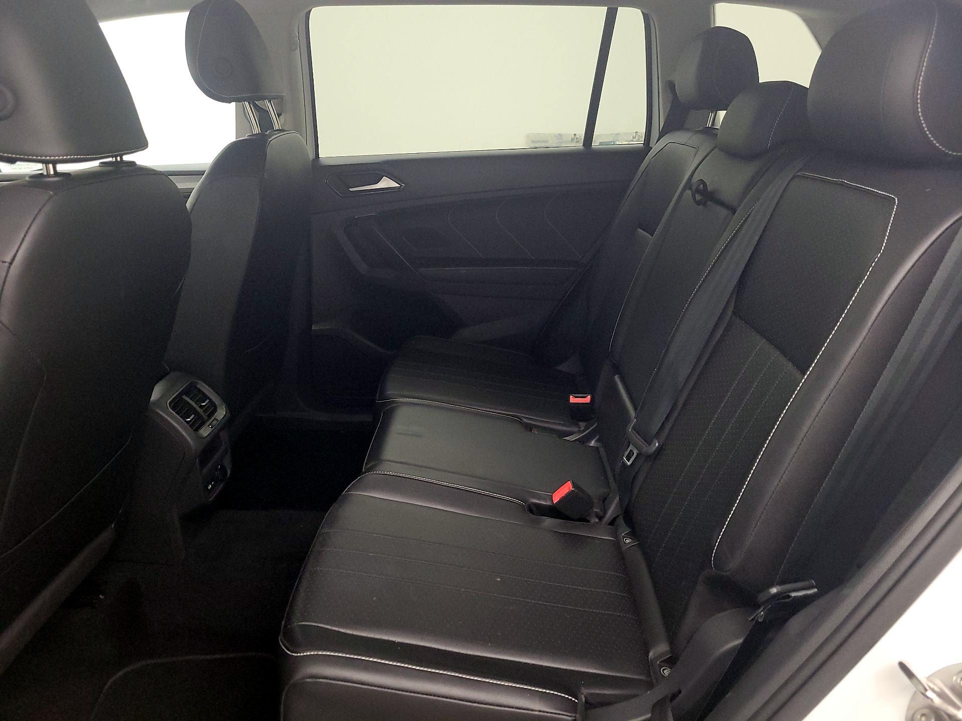 Thumbnail: 2024 Volkswagen Tiguan - 19