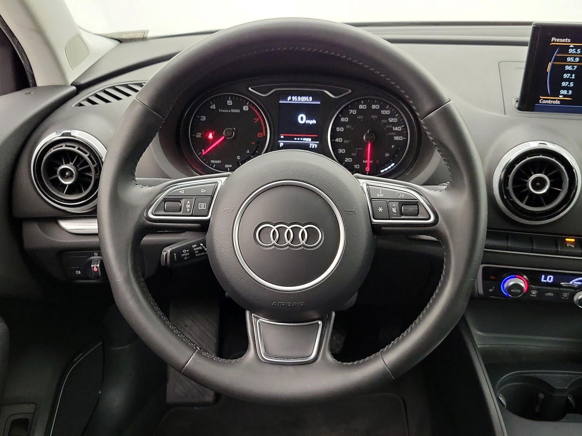 Thumbnail: 2016 Audi A3 - 10
