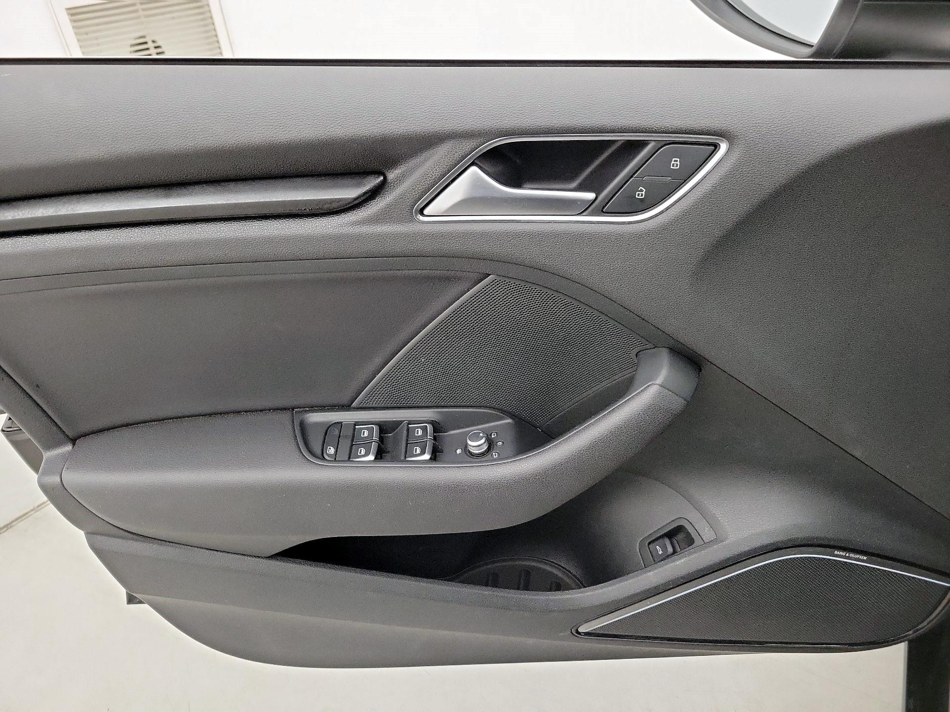 Thumbnail: 2016 Audi A3 - 12