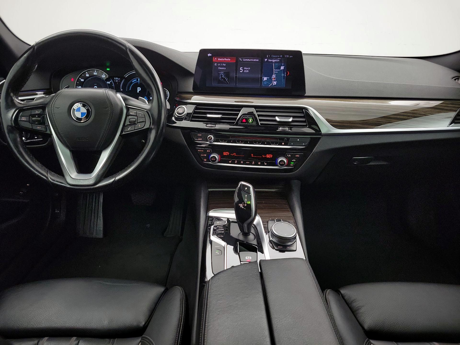 Thumbnail: 2019 BMW 5 Series - 9