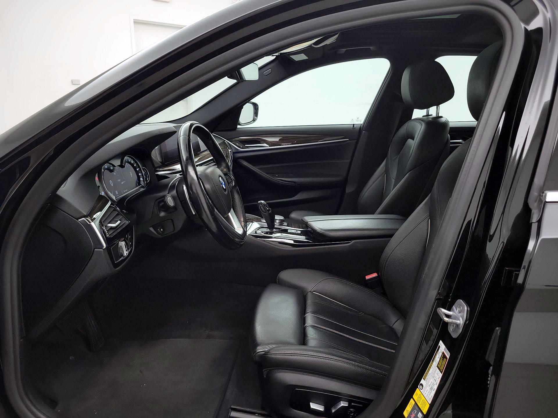 Thumbnail: 2019 BMW 5 Series - 11