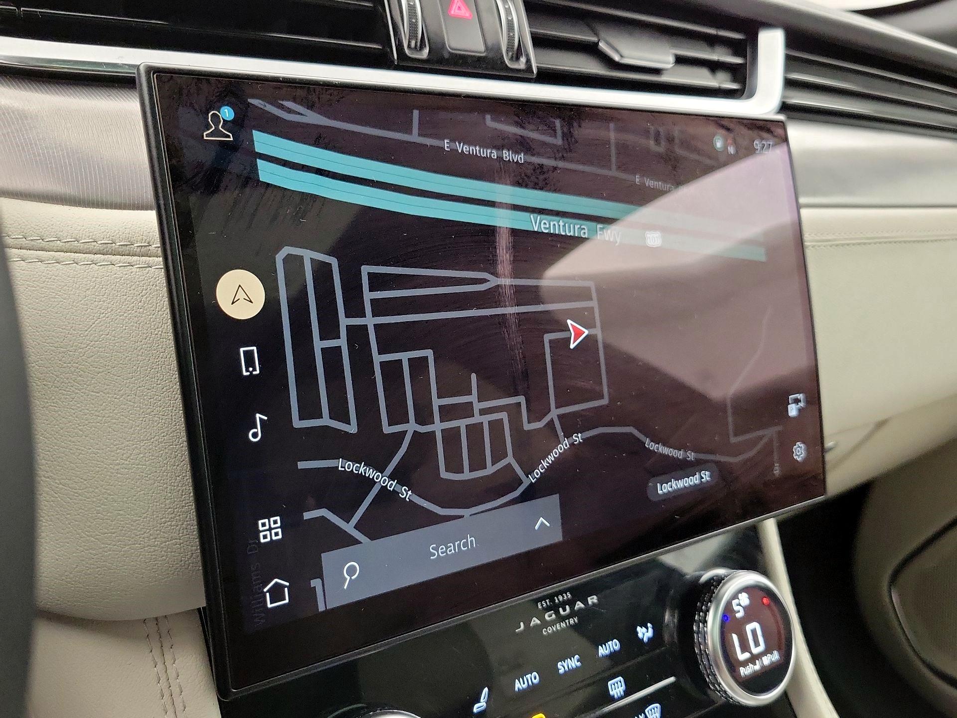 Thumbnail: 2022 Jaguar F-Pace - 14