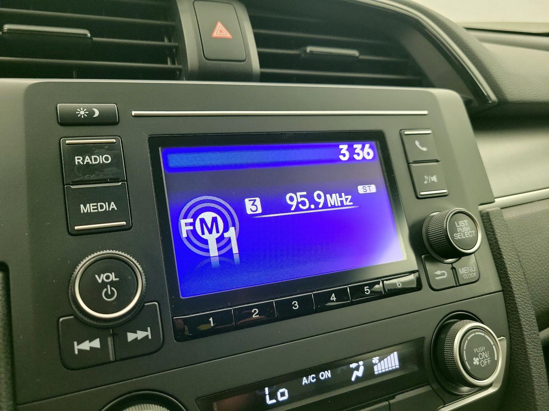 Thumbnail: 2018 Honda Civic - 15
