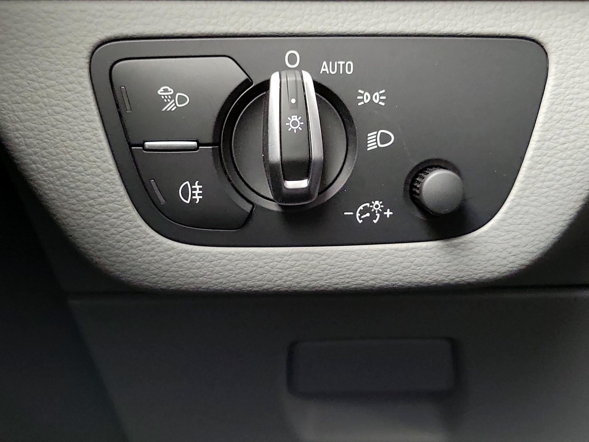 Thumbnail: 2021 Audi Q5 - 13