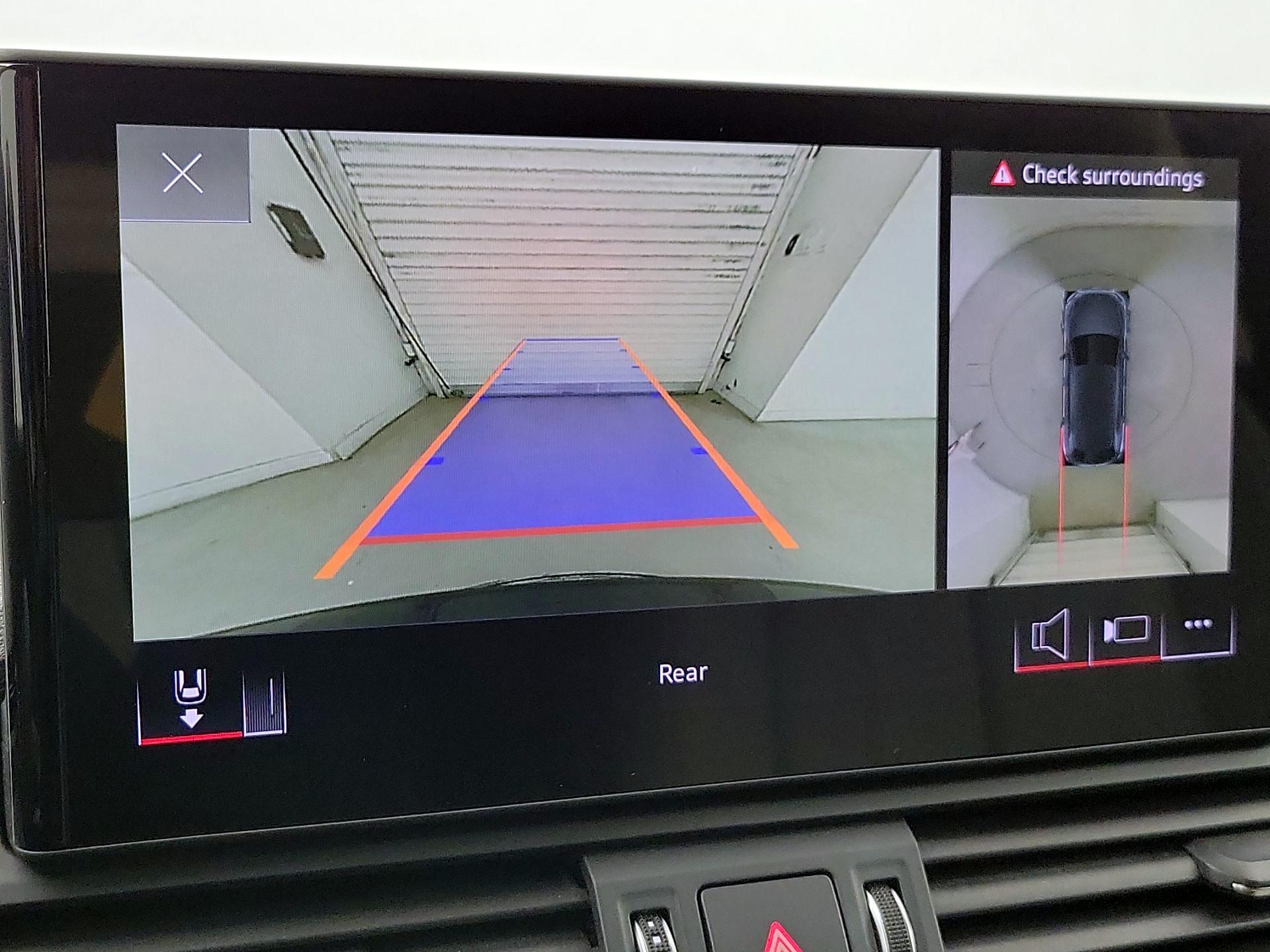 Thumbnail: 2021 Audi Q5 - 15