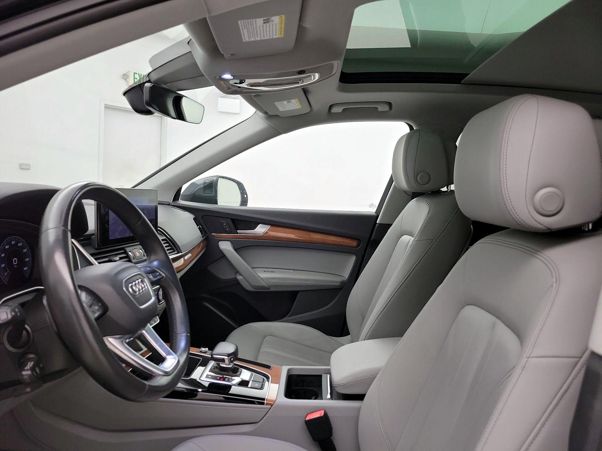 Thumbnail: 2021 Audi Q5 - 20