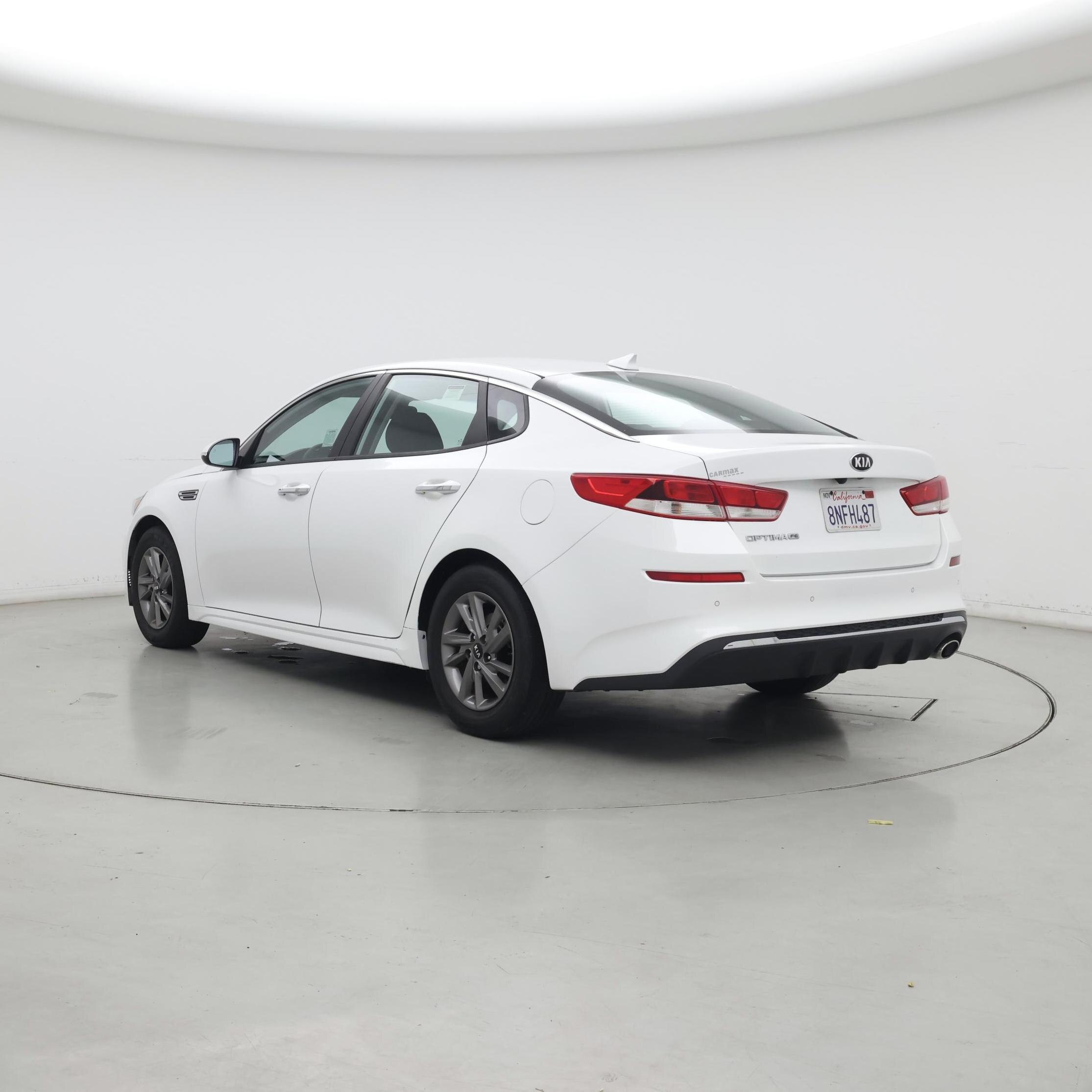 Thumbnail: 2020 Kia Optima - 2