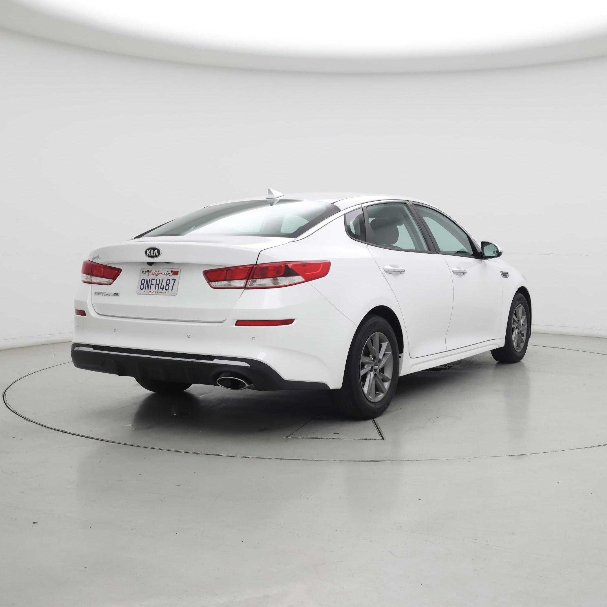 Thumbnail: 2020 Kia Optima - 8