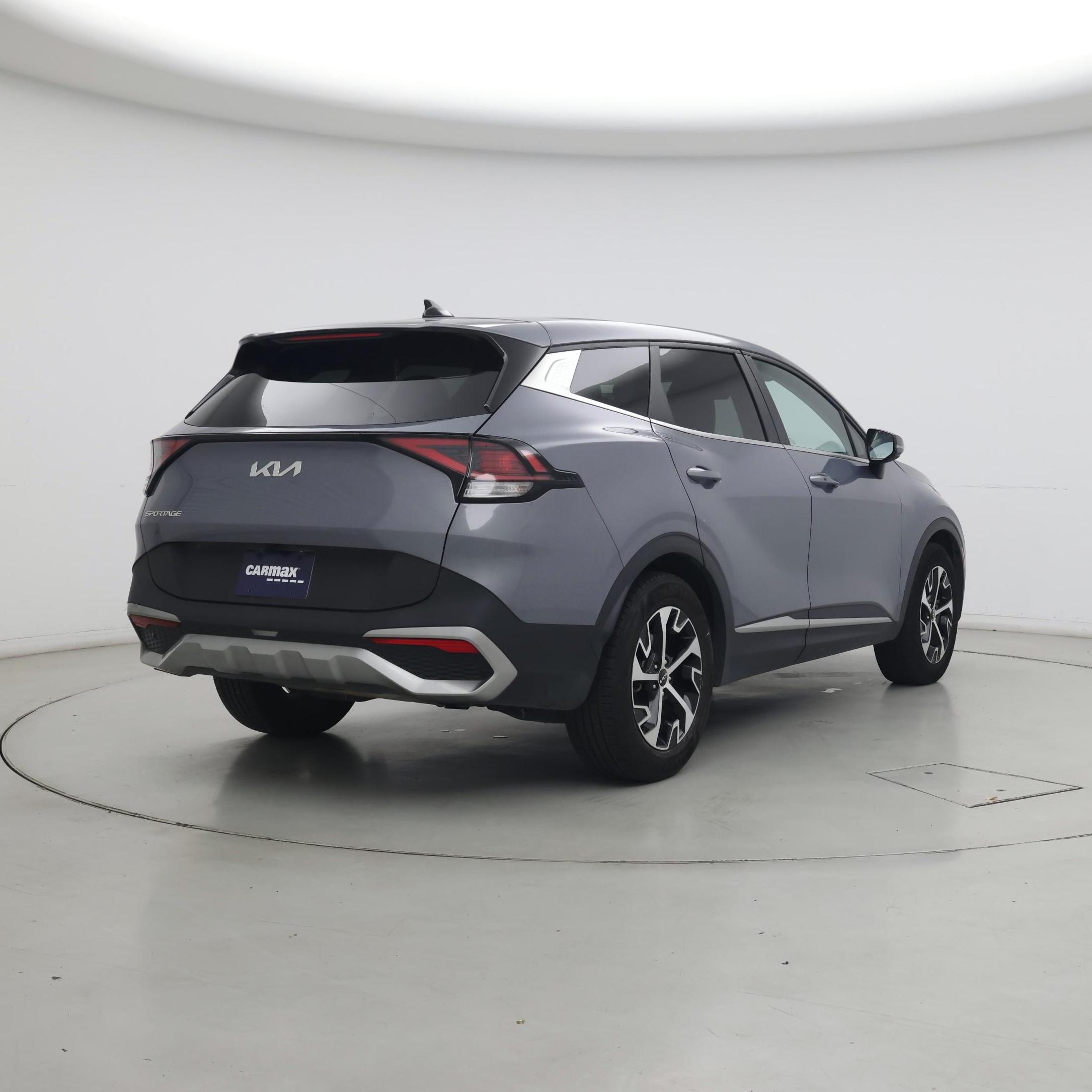 Thumbnail: 2023 Kia Sportage - 8