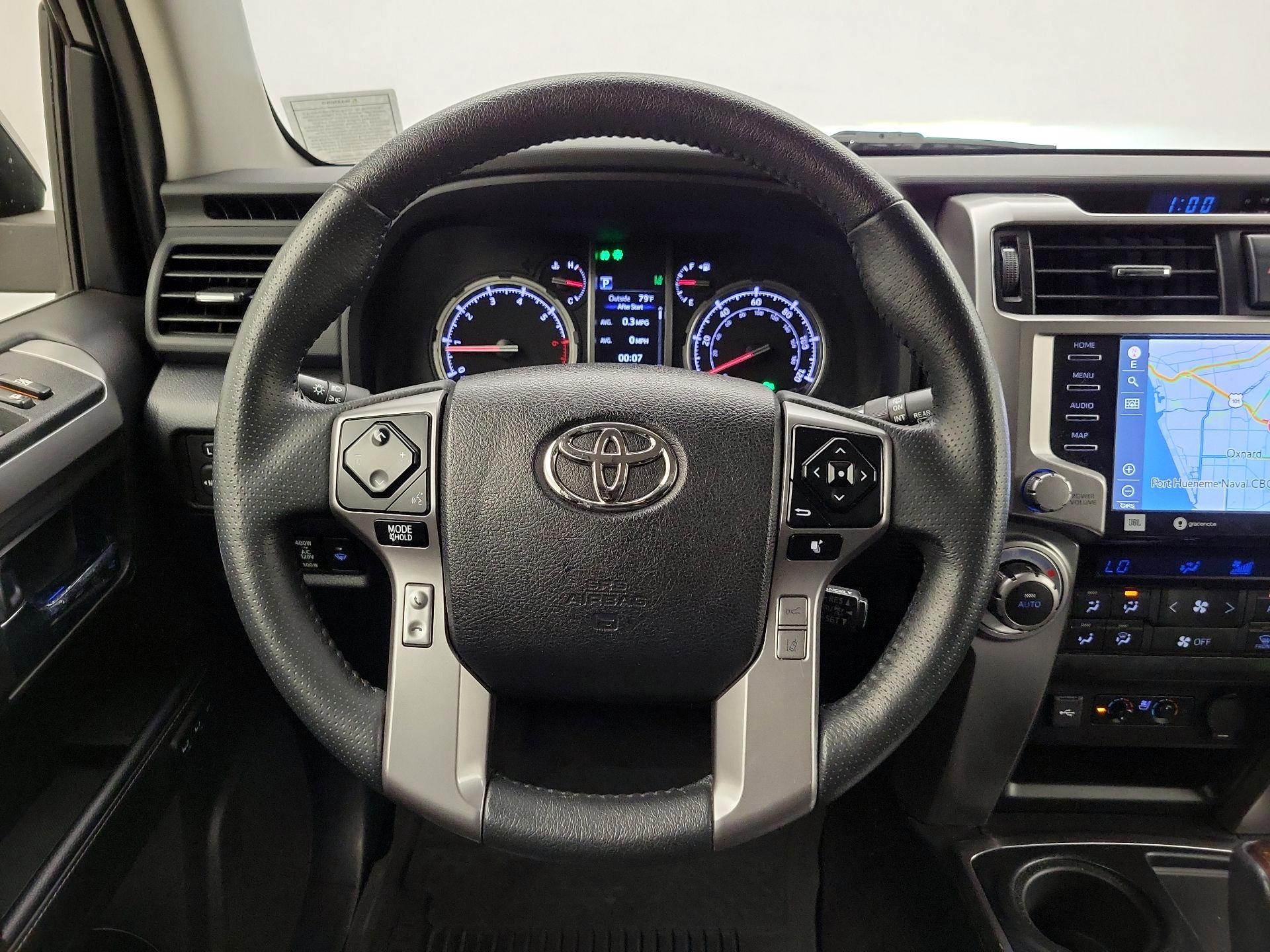 Thumbnail: 2022 Toyota 4Runner - 10