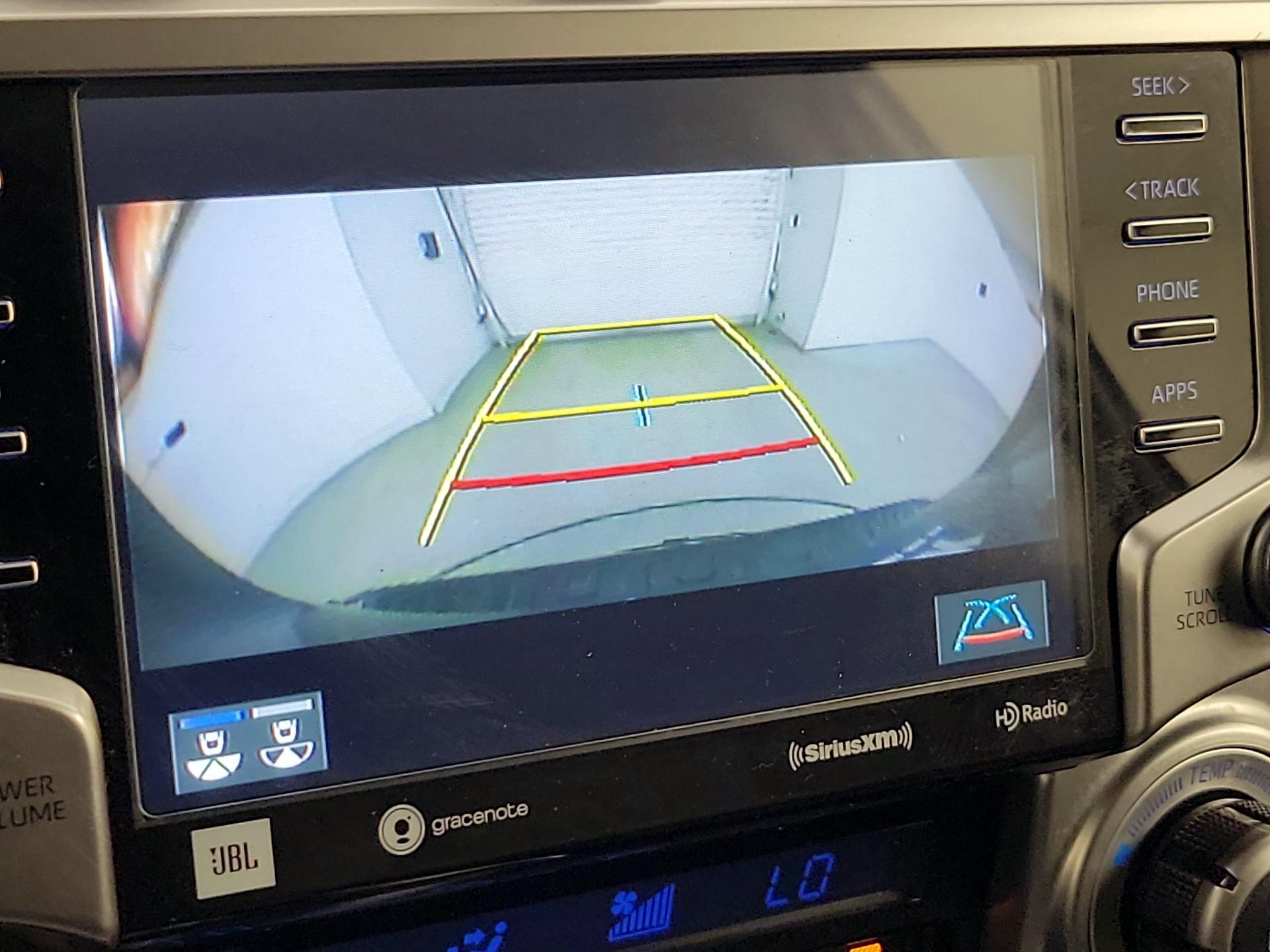 Thumbnail: 2022 Toyota 4Runner - 15