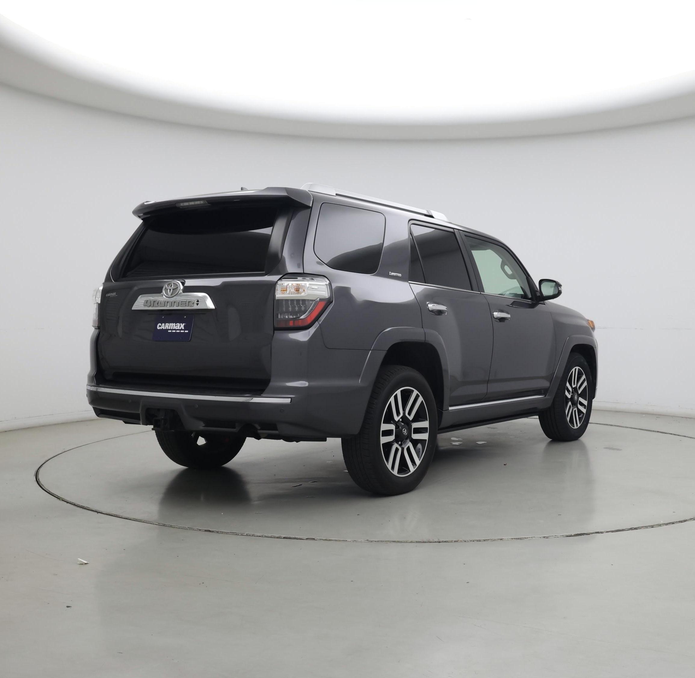 Thumbnail: 2022 Toyota 4Runner - 8