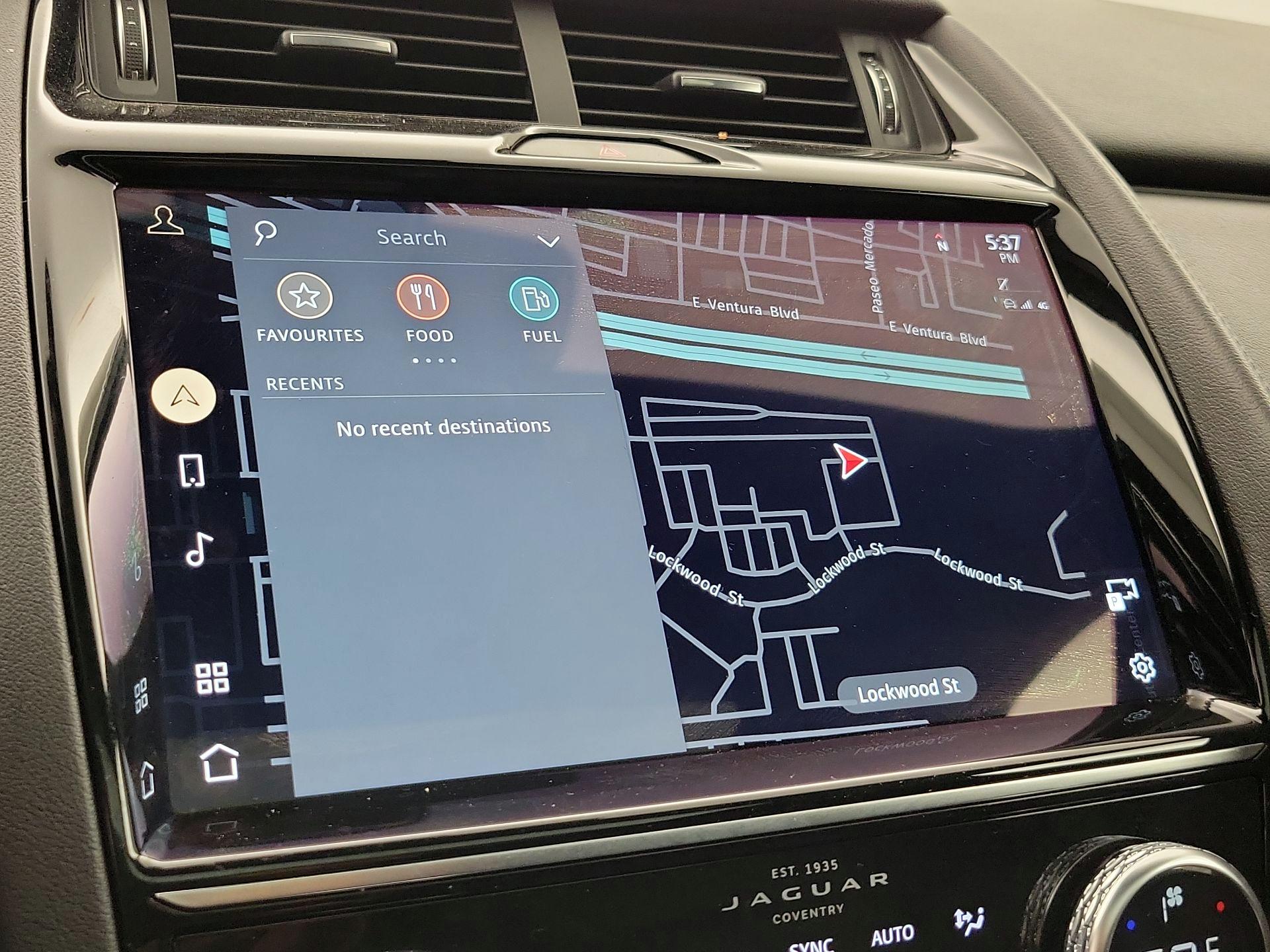 Thumbnail: 2022 Jaguar E-Pace - 14