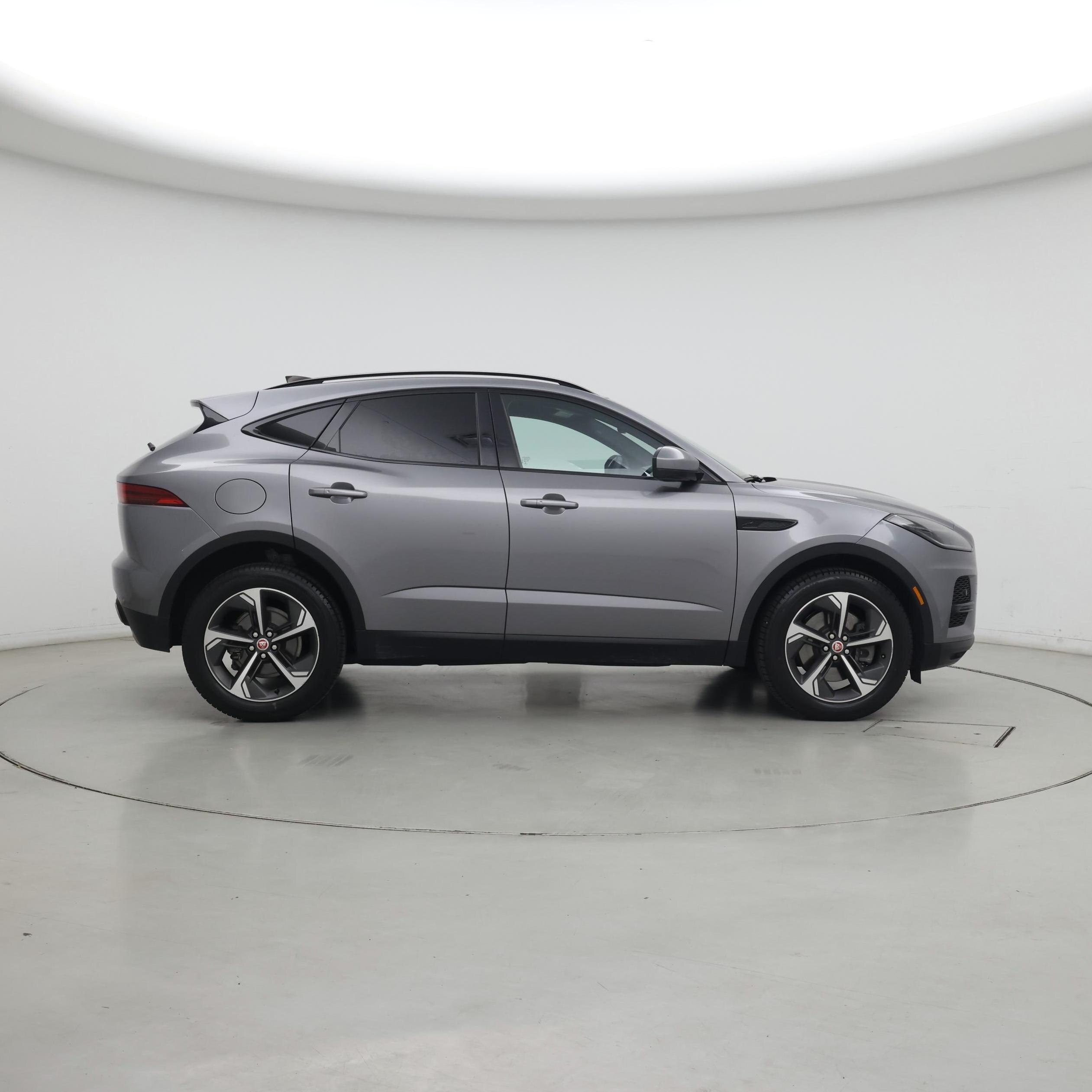 Thumbnail: 2022 Jaguar E-Pace - 7