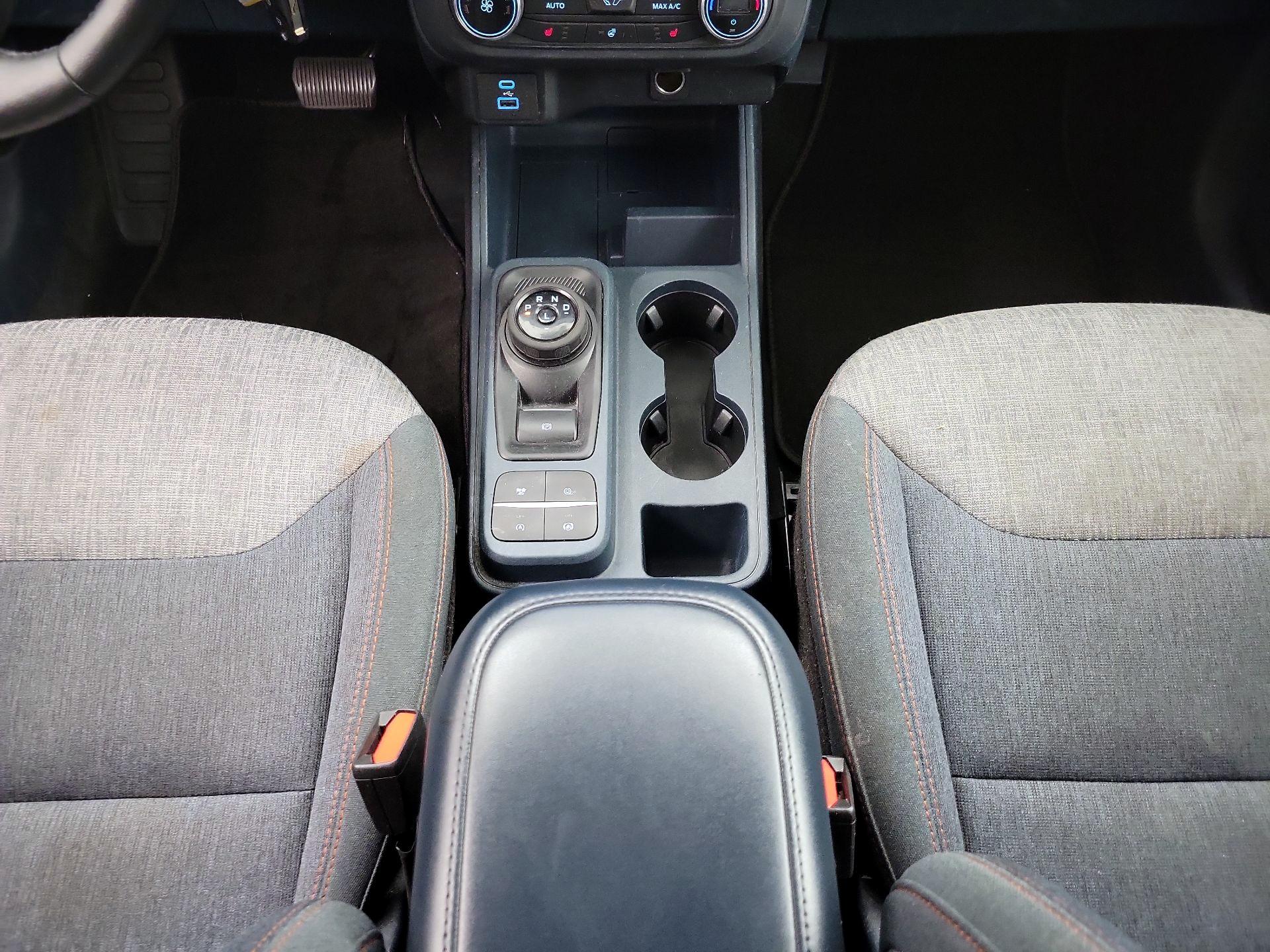 Thumbnail: 2022 Ford Maverick - 17